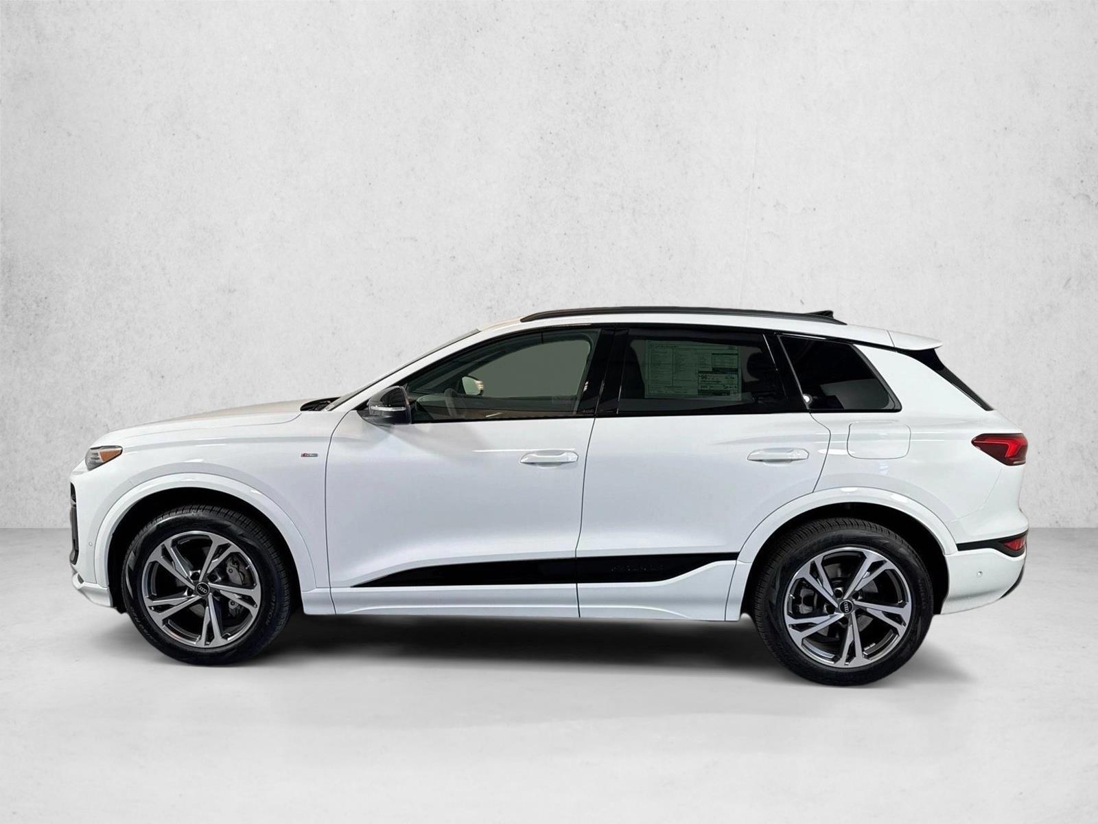 Thumbnail: 2027 Audi Q6 e-tron - 2