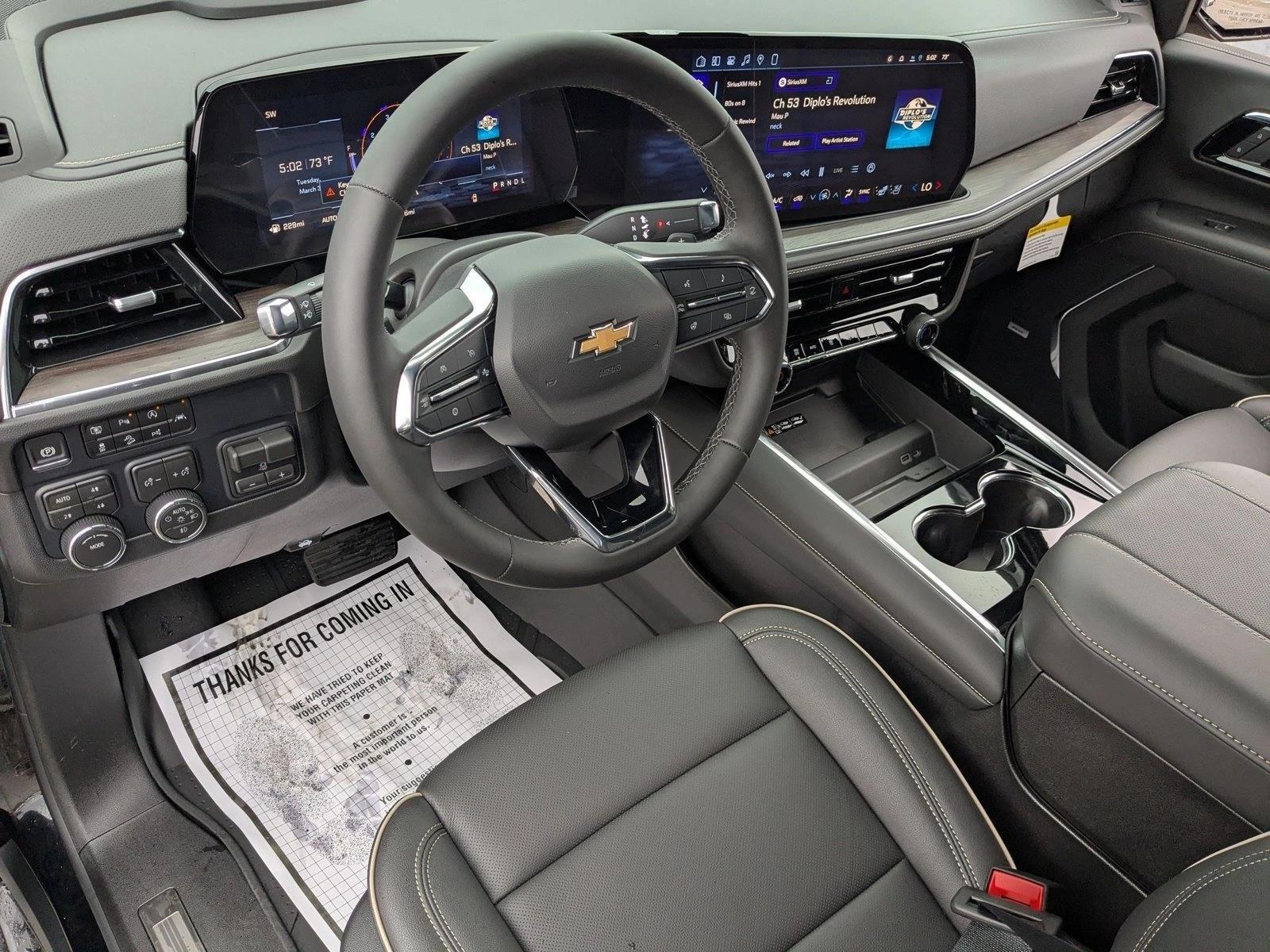 Thumbnail: 2026 Chevrolet Tahoe - 3