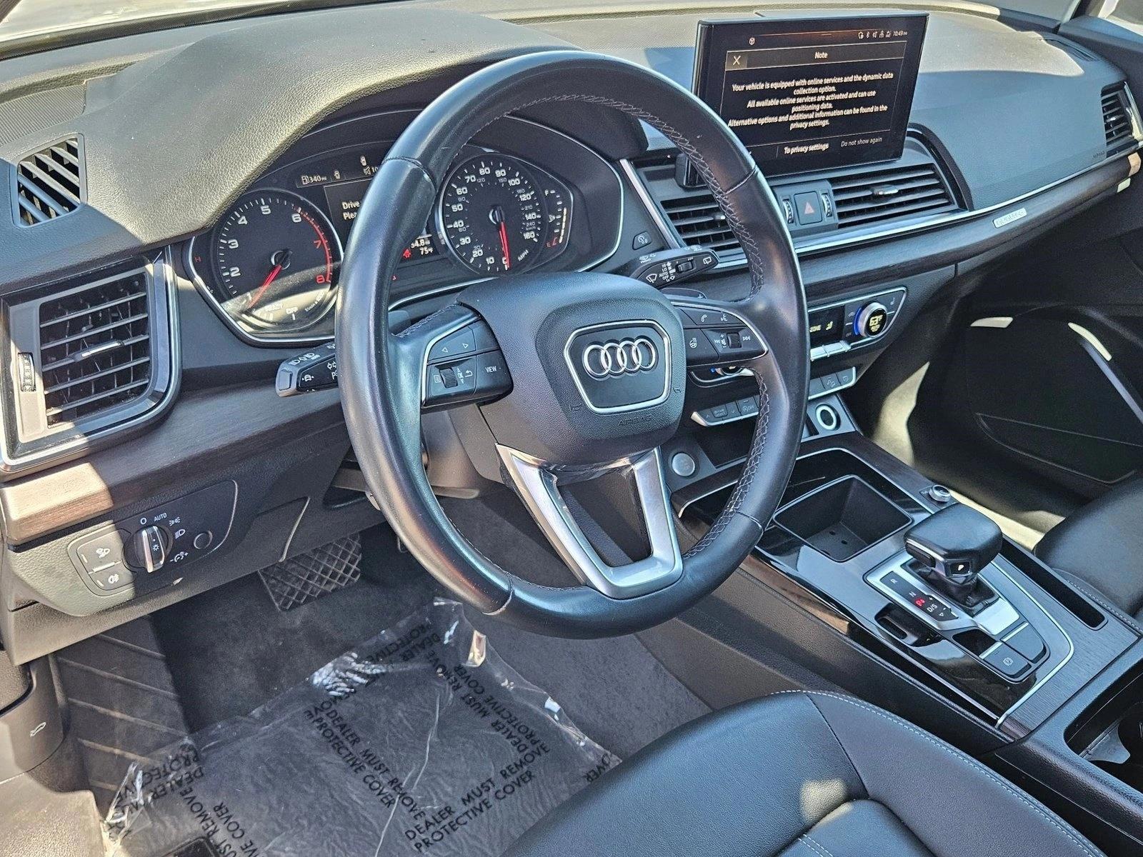 Thumbnail: 2022 Audi Q5 - 3