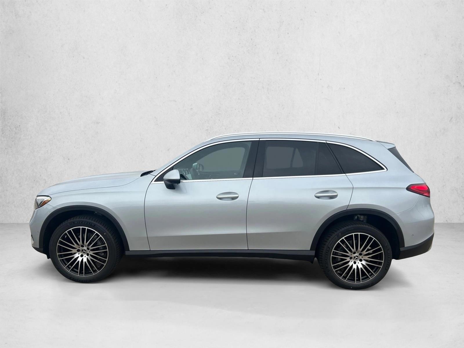 Thumbnail: 2026 Mercedes-Benz GLC - 2