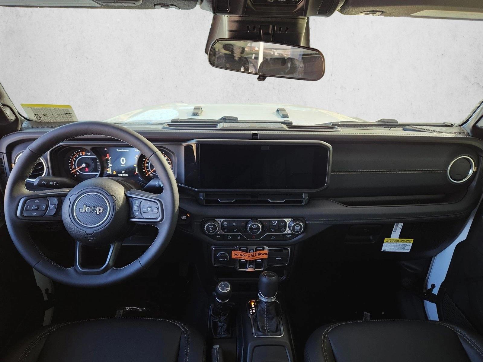 Thumbnail: 2026 Jeep Gladiator - 3