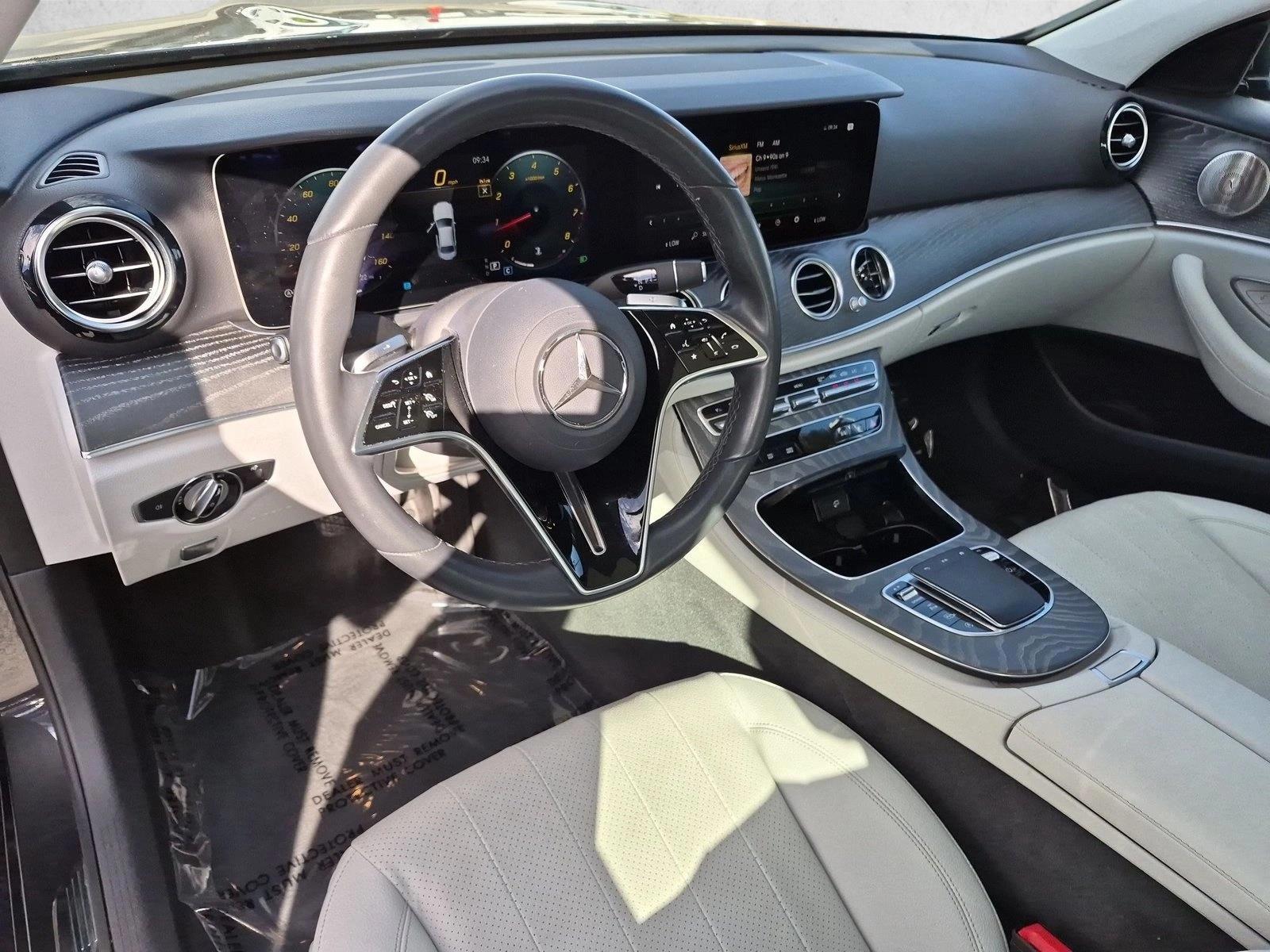 Thumbnail: 2023 Mercedes-Benz E-Class - 3