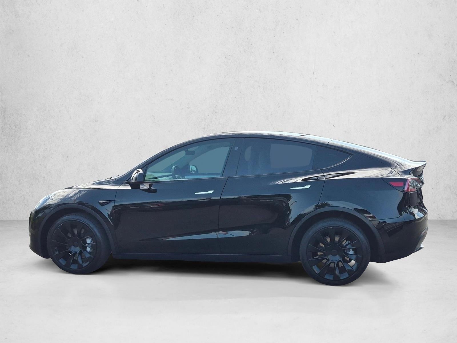 Thumbnail: 2023 Tesla Model Y - 2