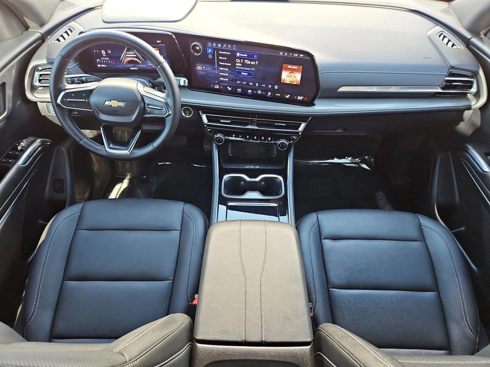 Thumbnail: 2024 Chevrolet Traverse - 5