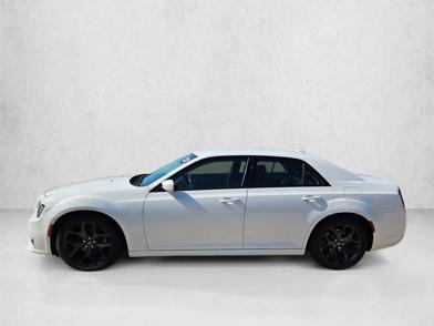 2022 Chrysler 300