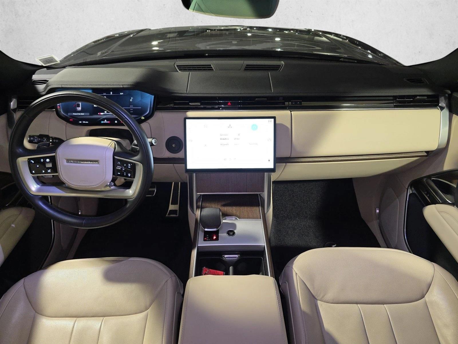 Thumbnail: 2024 Land Rover Range Rover - 3