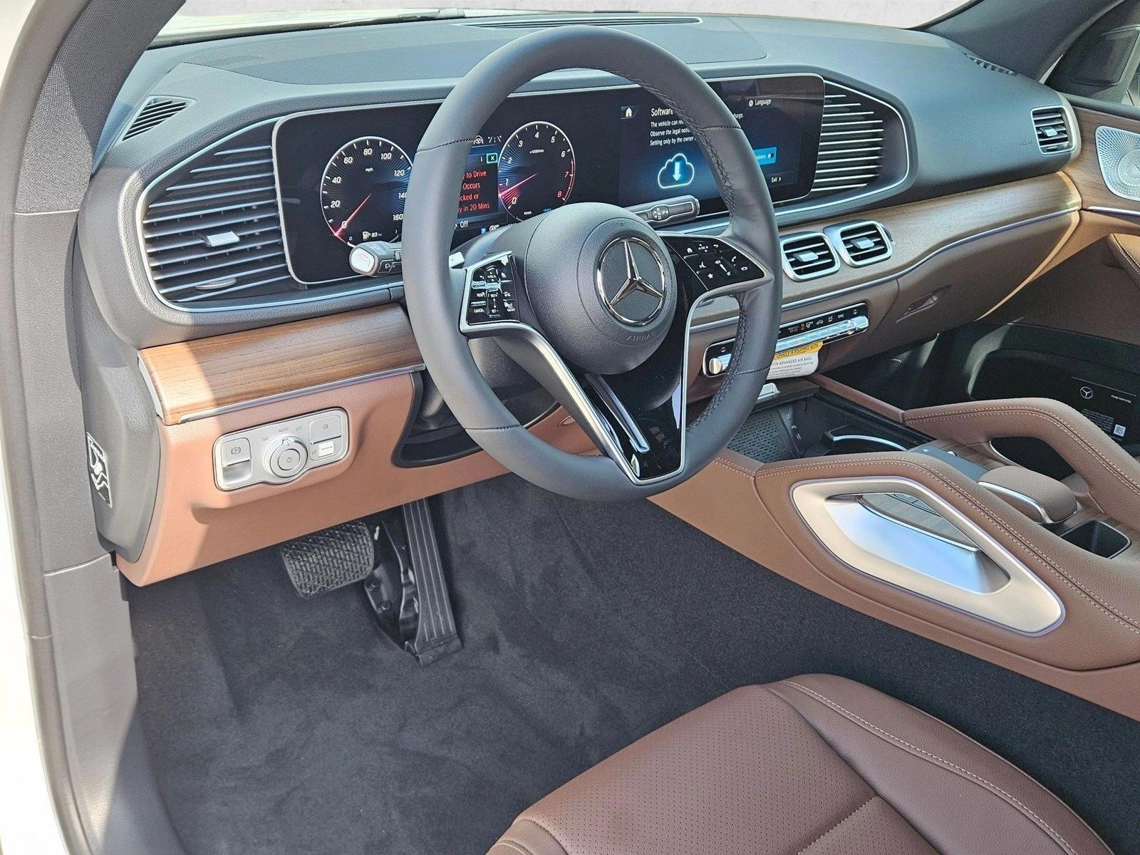 Thumbnail: 2026 Mercedes-Benz GLE - 3
