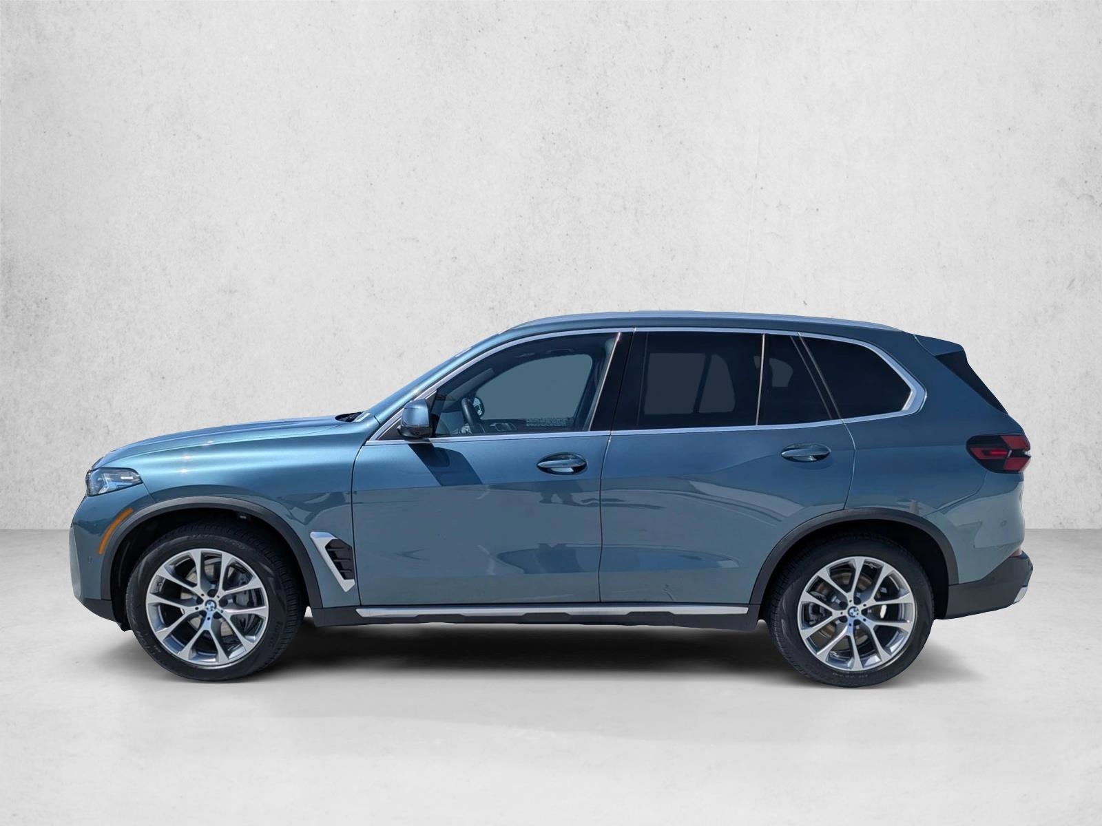 Thumbnail: 2026 BMW X5 - 2