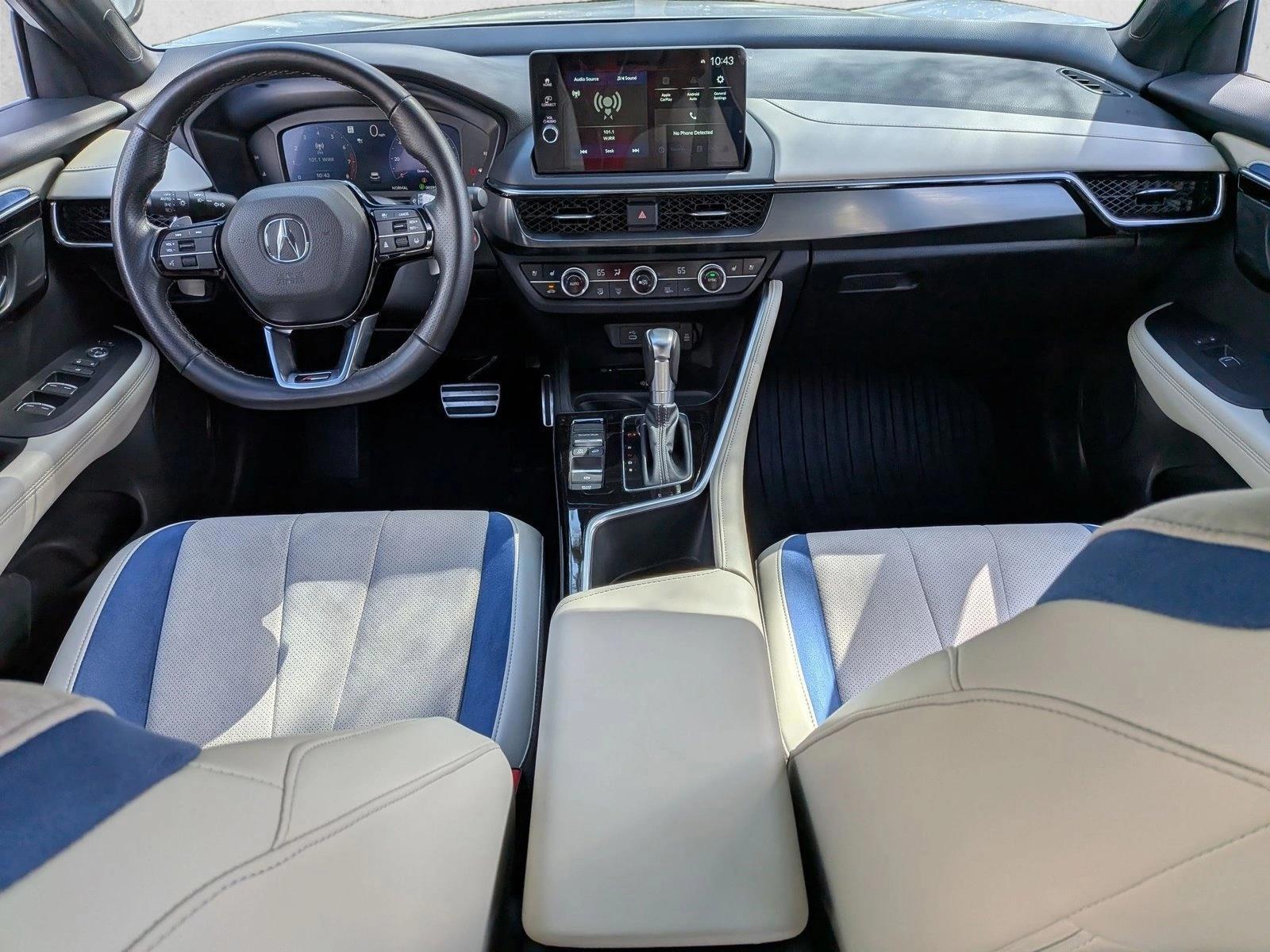 Thumbnail: 2025 Acura ADX - 3