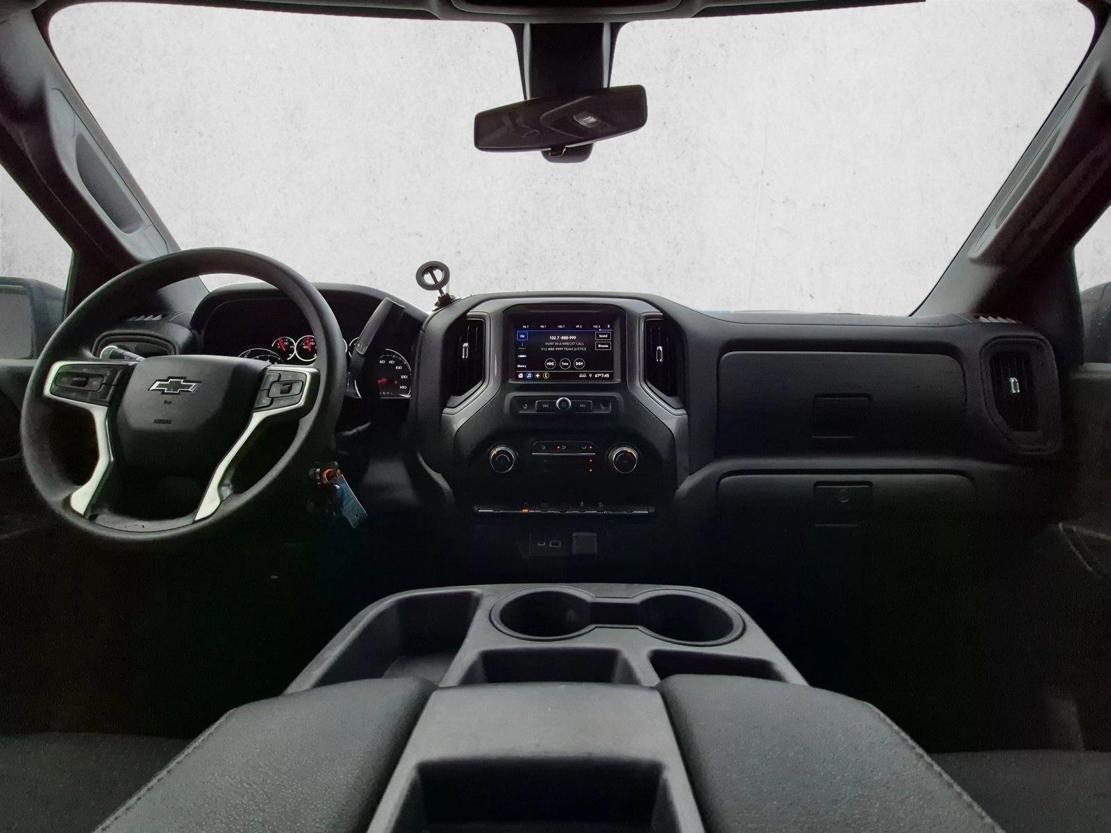 Thumbnail: 2022 Chevrolet Silverado 1500 - 3