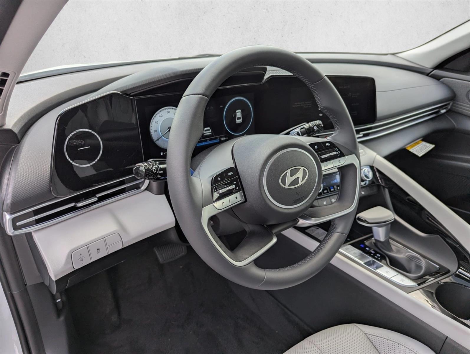 Thumbnail: 2026 Hyundai Elantra - 3