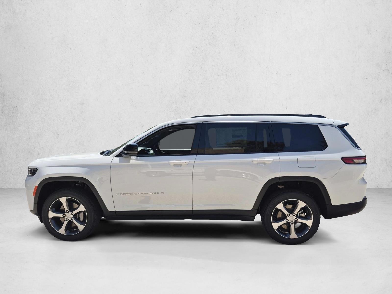 Thumbnail: 2026 Jeep Grand Cherokee L - 2