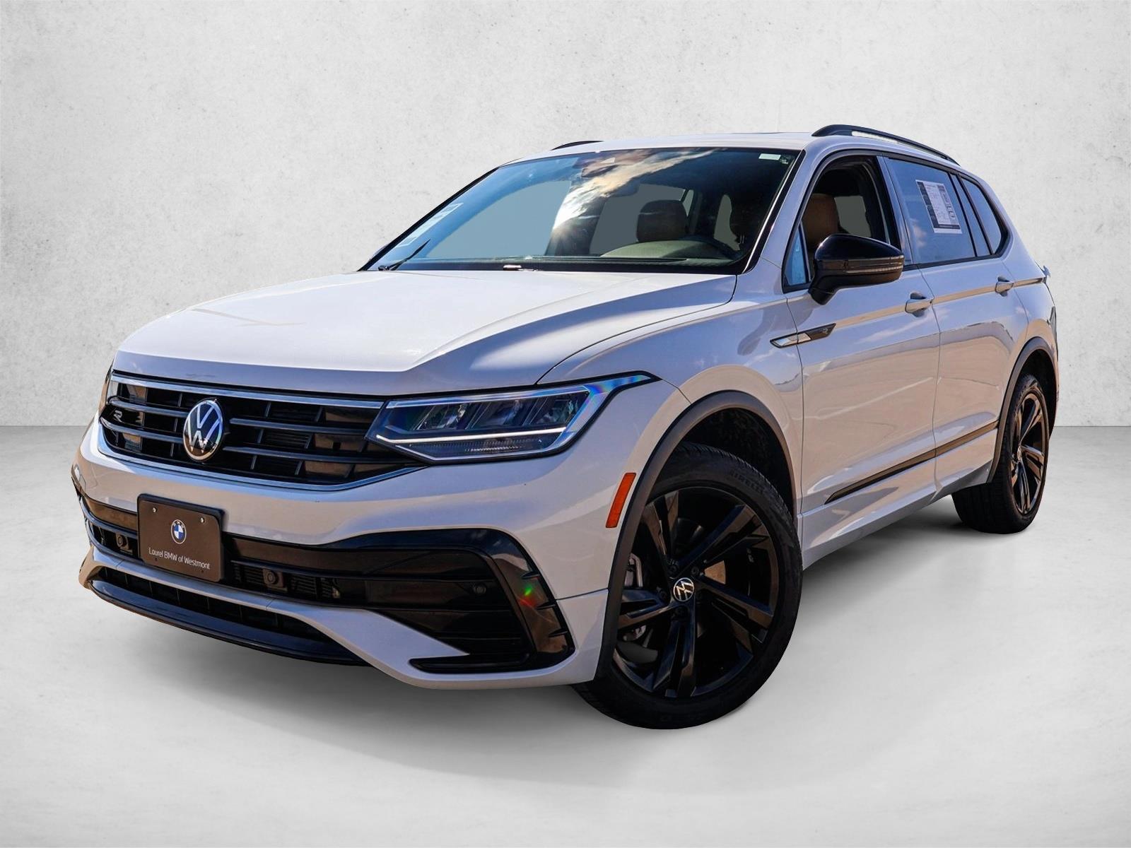 Thumbnail: 2024 Volkswagen Tiguan - 1