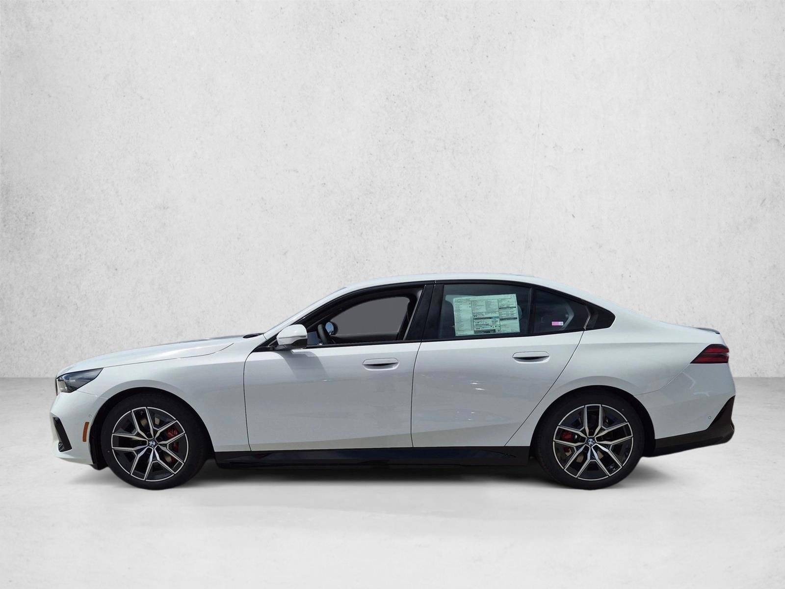 Thumbnail: 2027 BMW i5 - 2