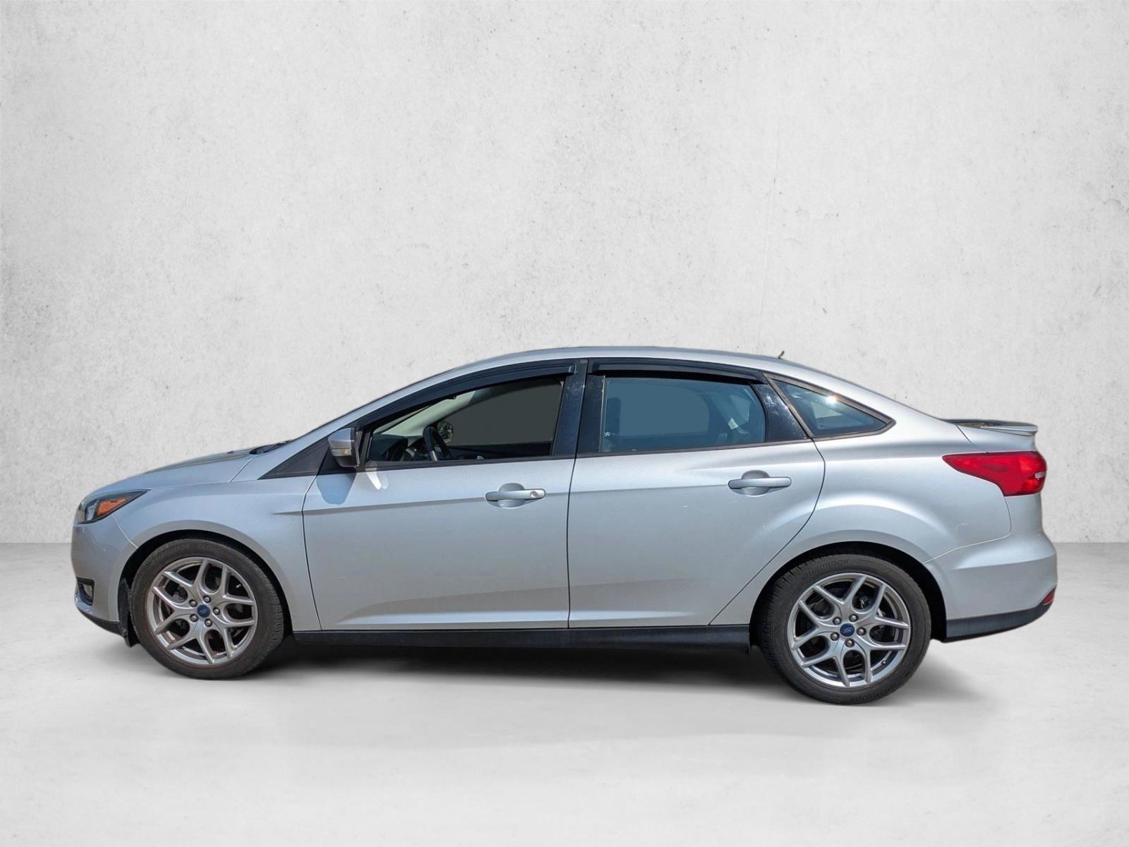 Thumbnail: 2015 Ford Focus - 2