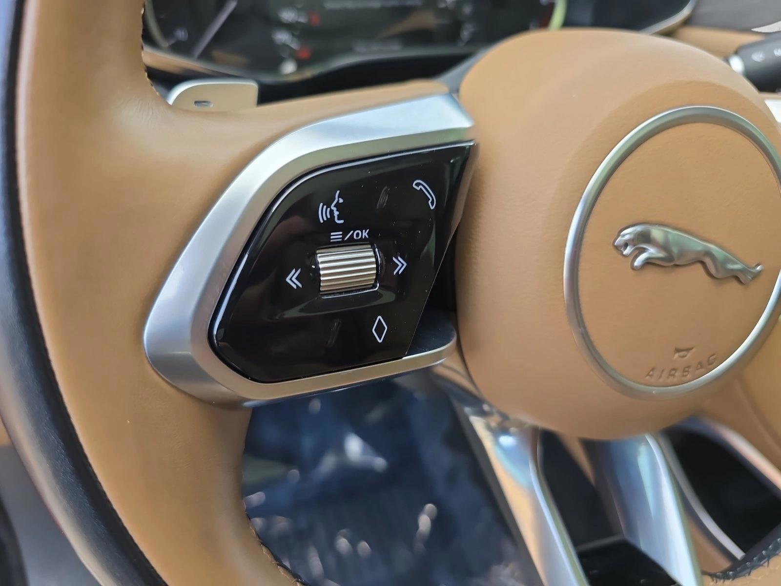 2021 Jaguar F-Pace S - Photo 17
