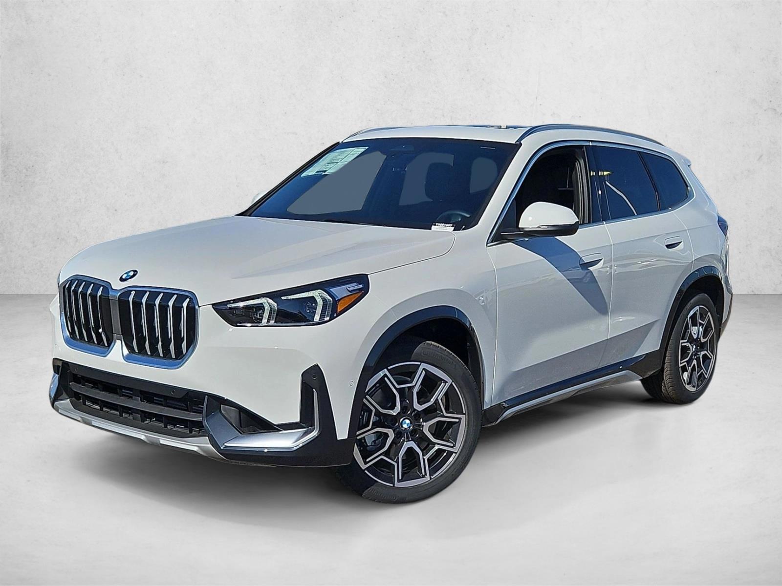 Thumbnail: 2026 BMW X1 - 1