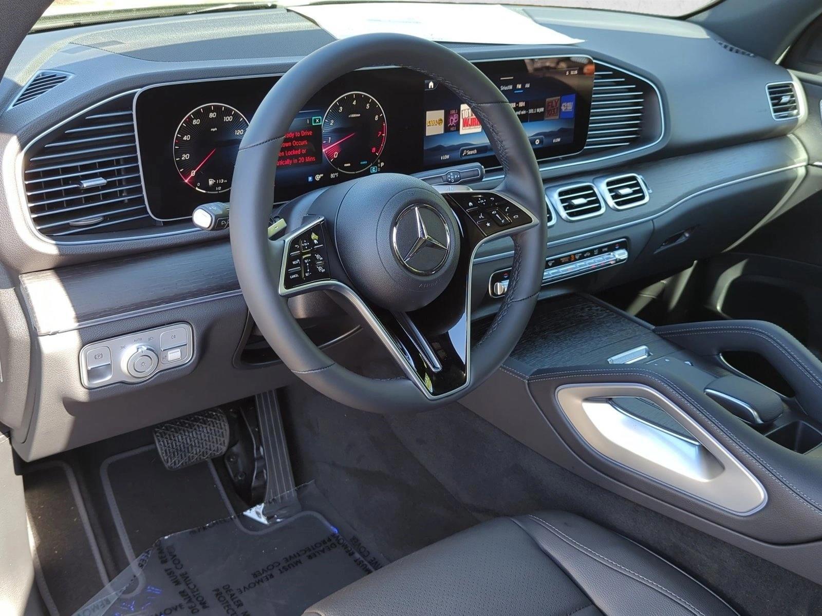 Thumbnail: 2026 Mercedes-Benz GLE - 3