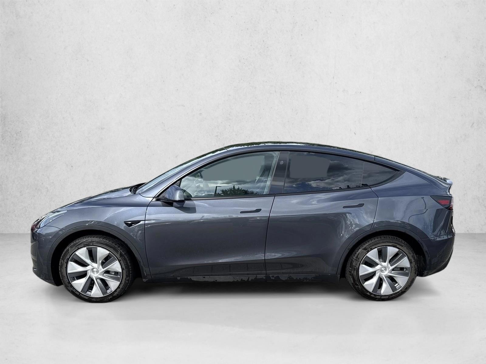 Thumbnail: 2023 Tesla Model Y - 2