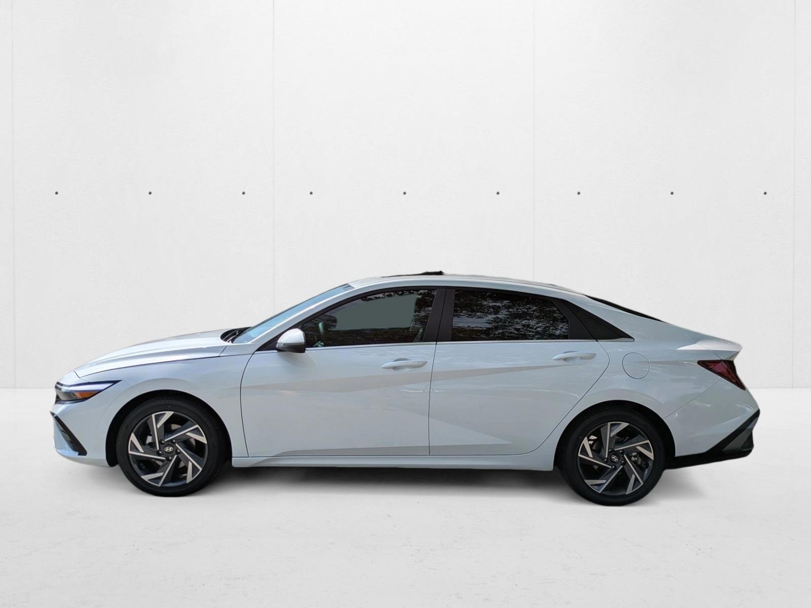 Thumbnail: 2025 Hyundai Elantra - 2