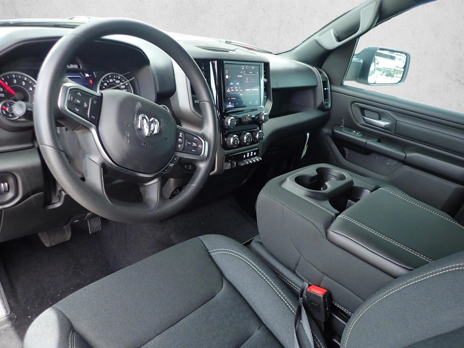 Thumbnail: 2026 RAM 1500 - 3