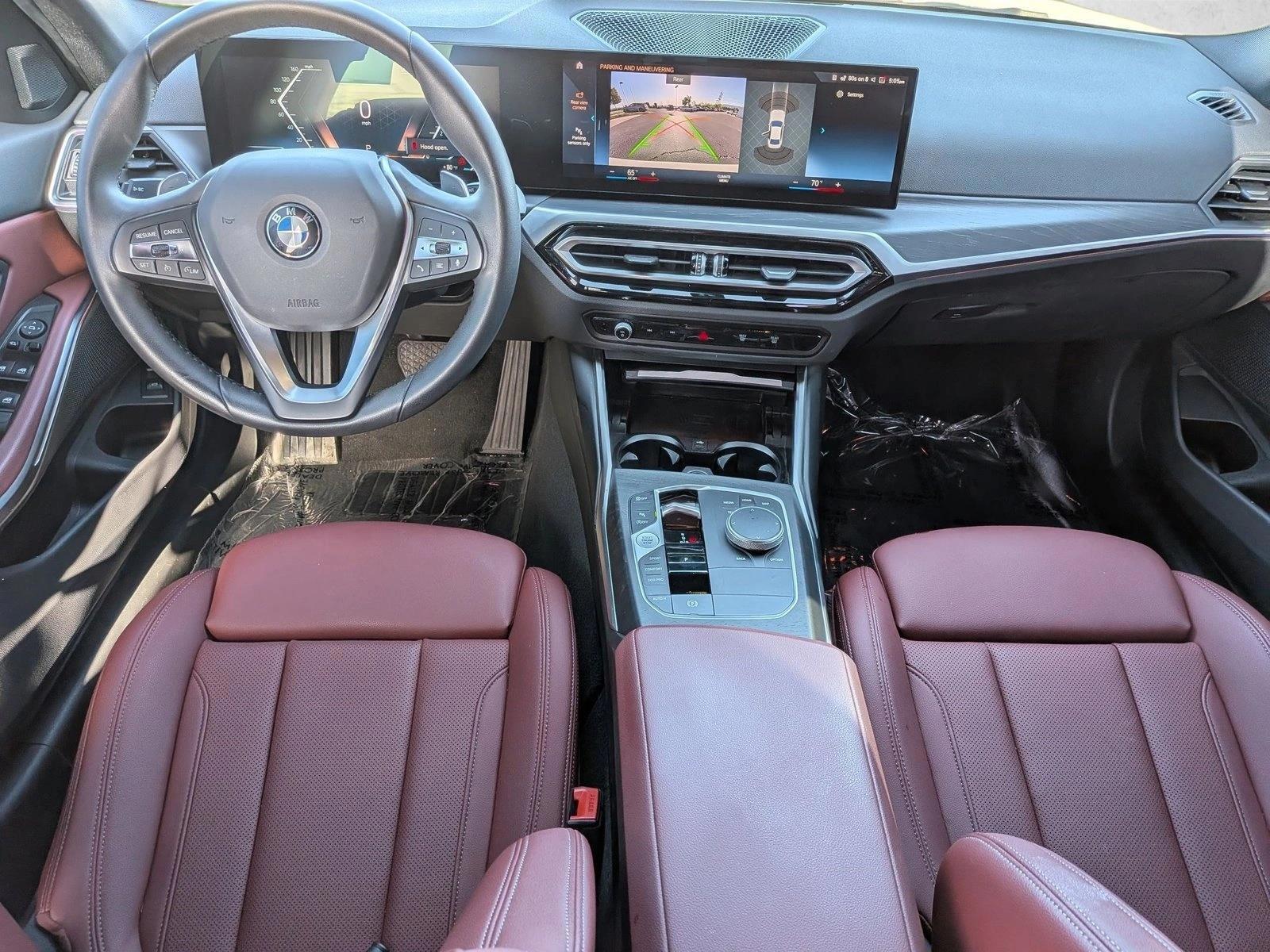 Thumbnail: 2024 BMW 3 Series - 3