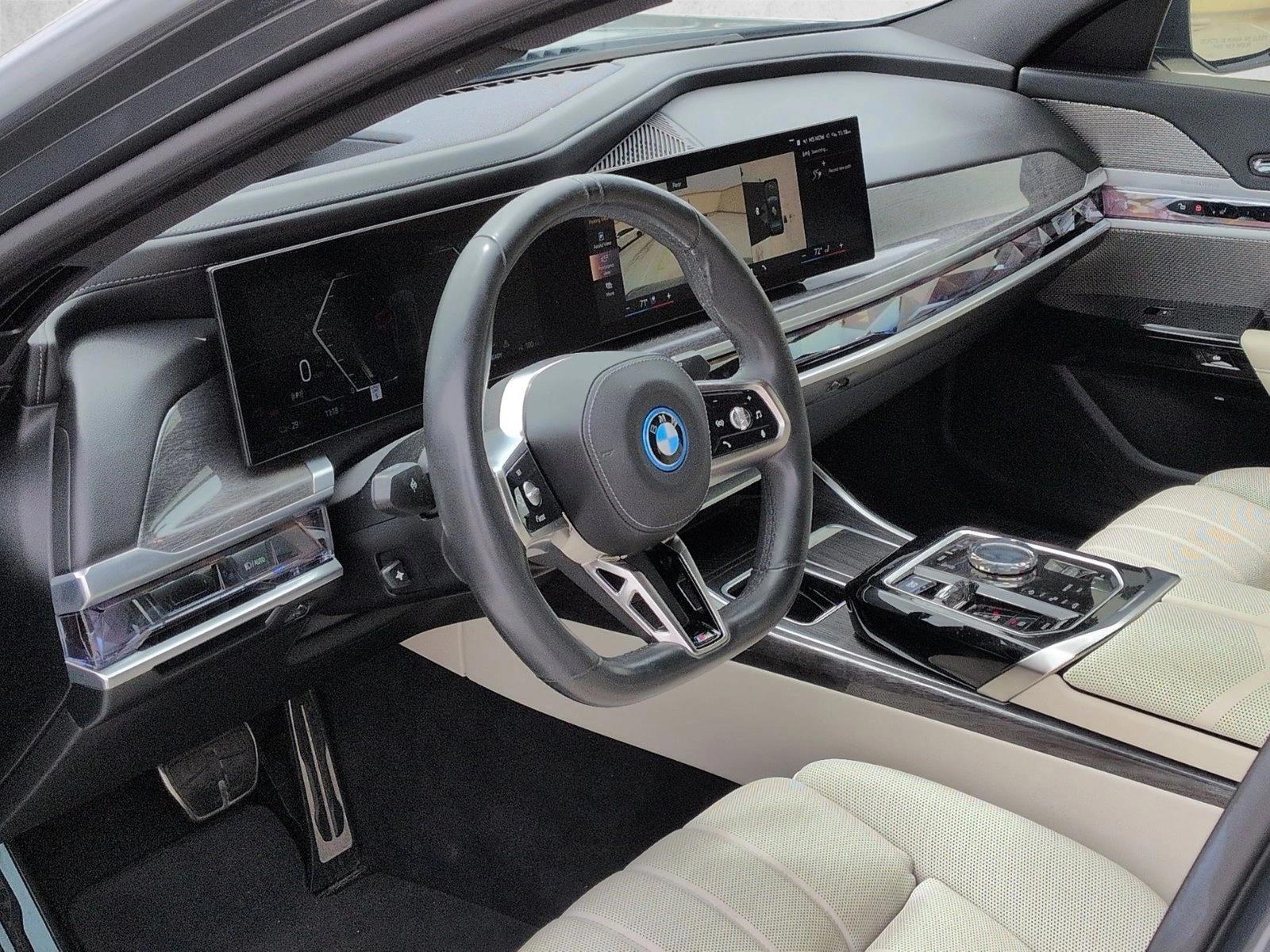 Thumbnail: 2023 BMW i7 - 3