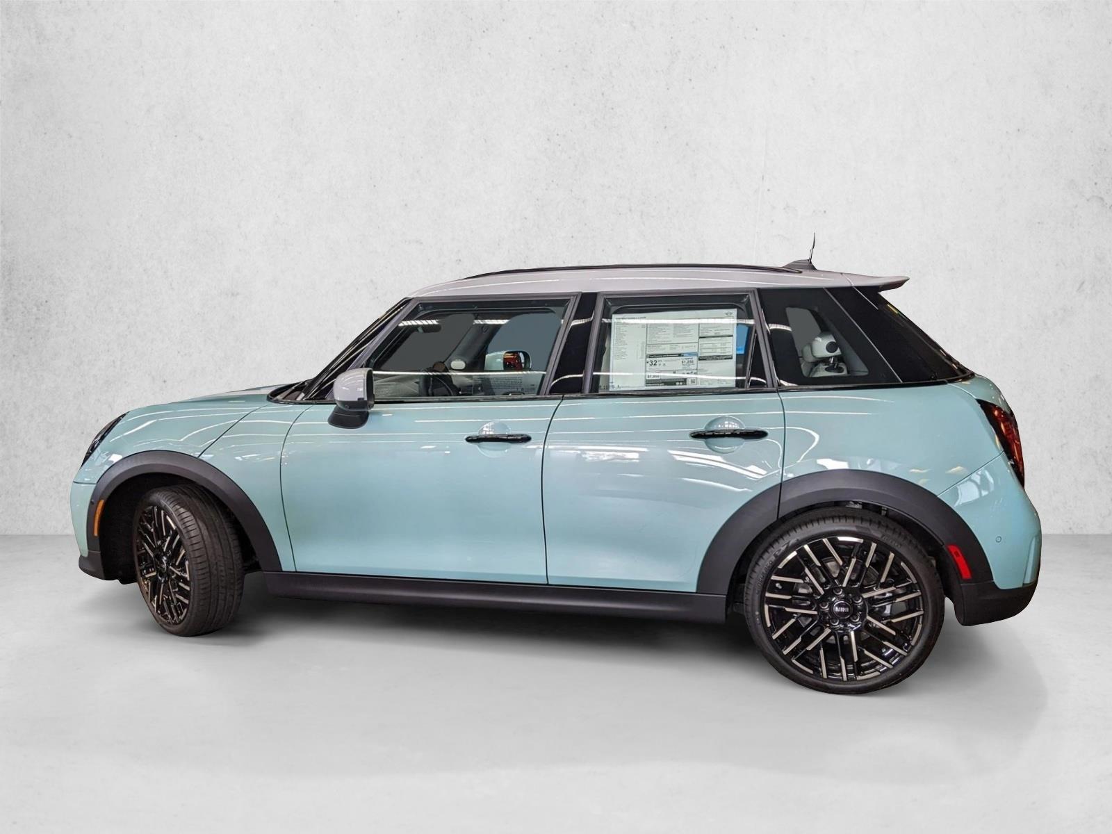 Thumbnail: 2026 MINI Cooper Hardtop - 2