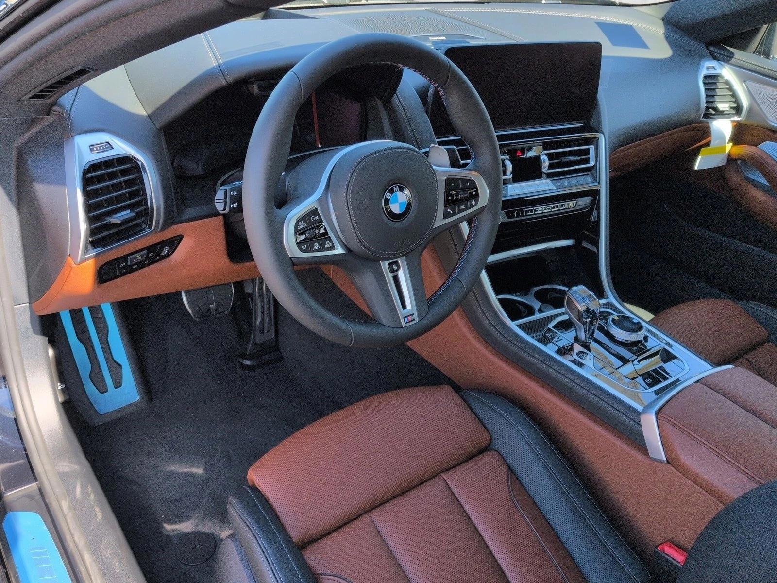 Thumbnail: 2026 BMW 8 Series - 3