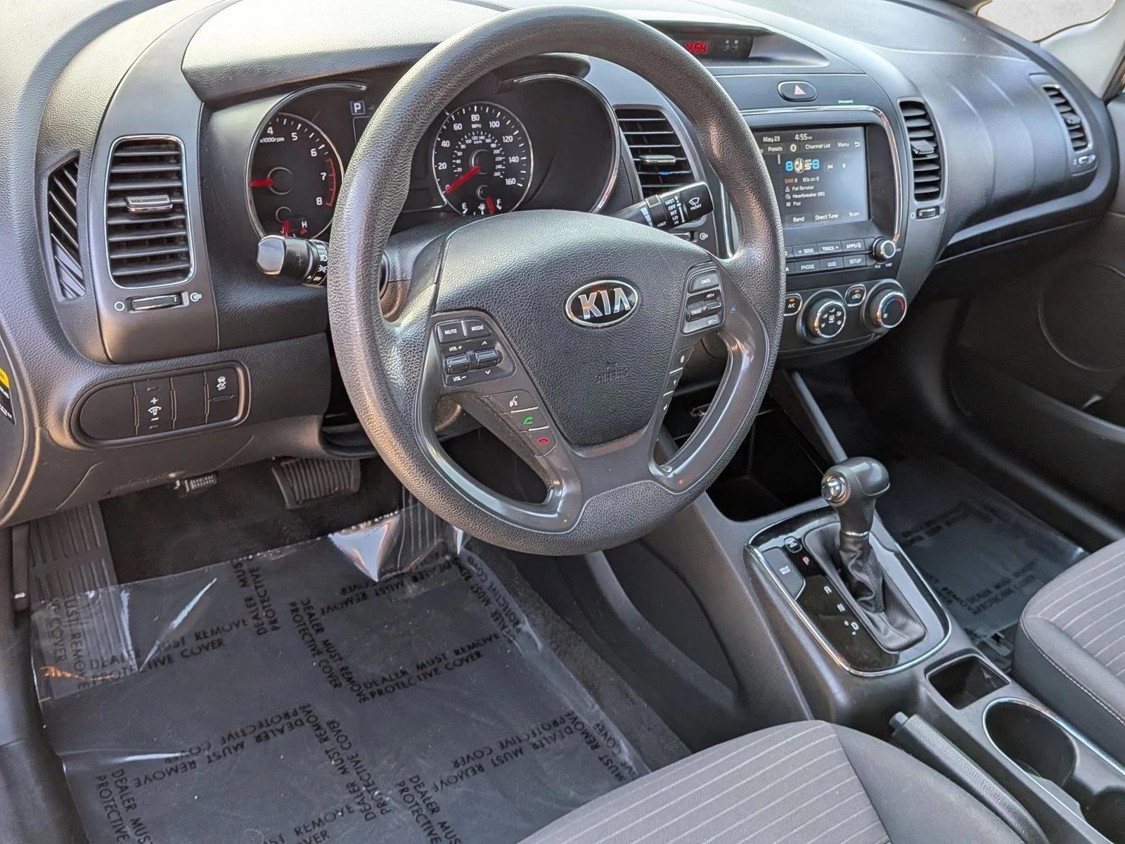 Thumbnail: 2018 Kia Forte - 3