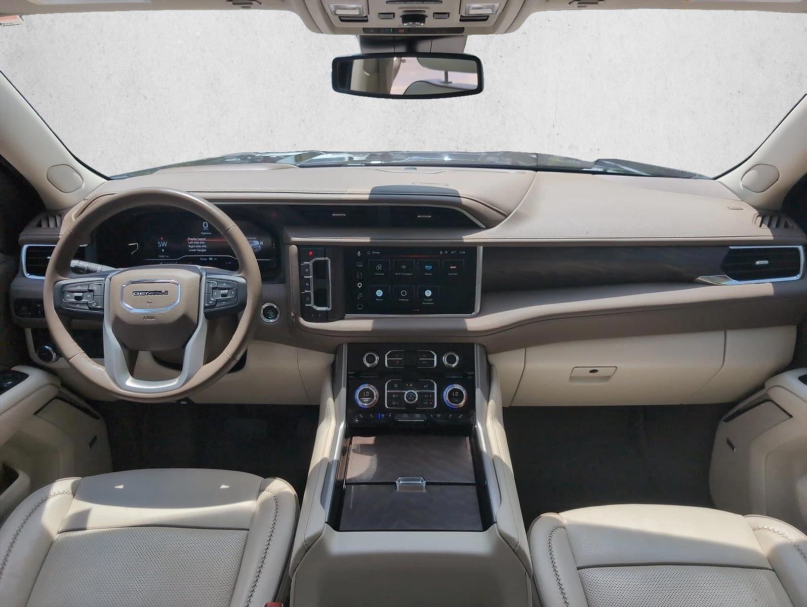 Thumbnail: 2023 GMC Yukon - 3