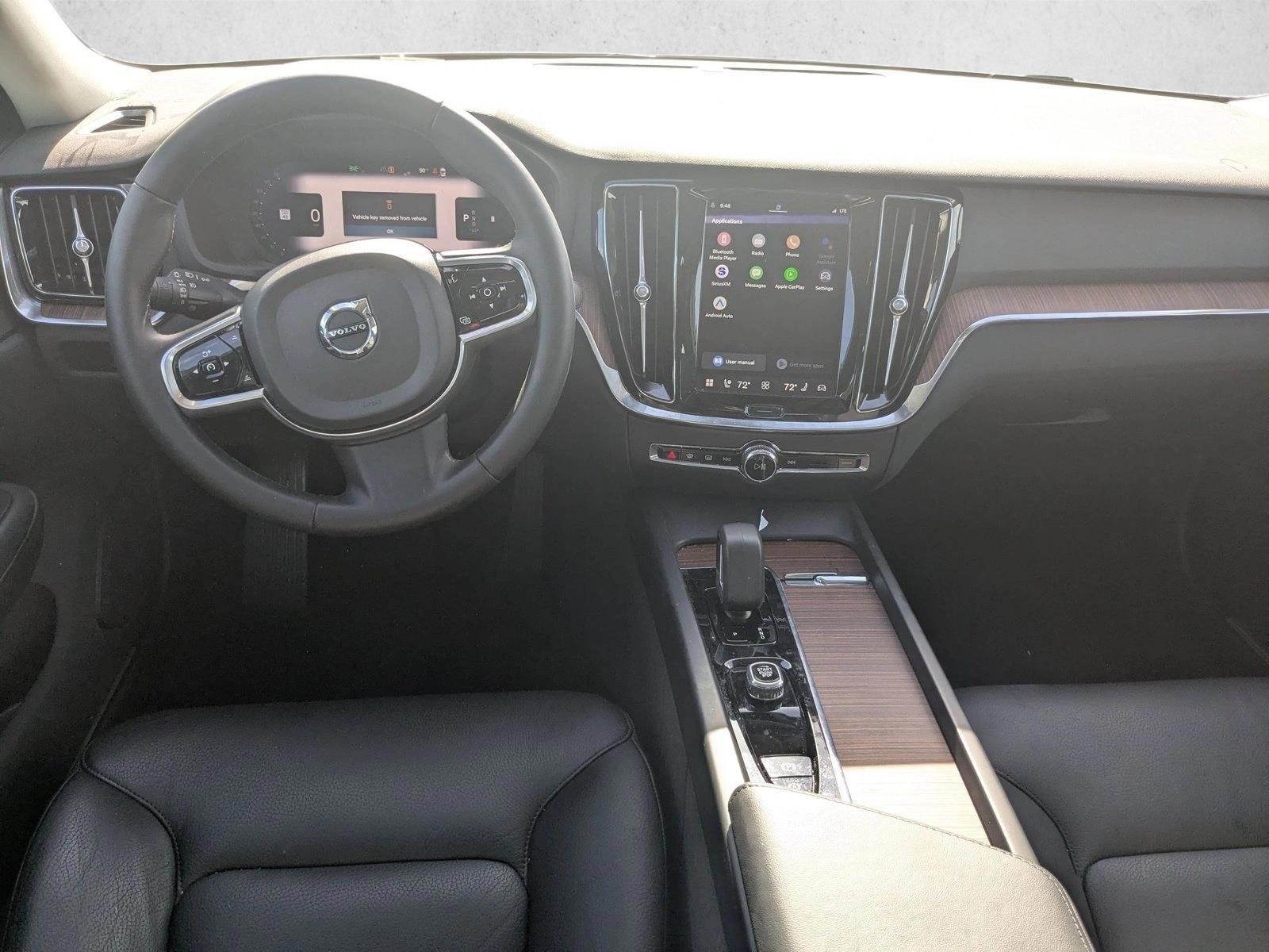 Thumbnail: 2024 Volvo S60 - 4