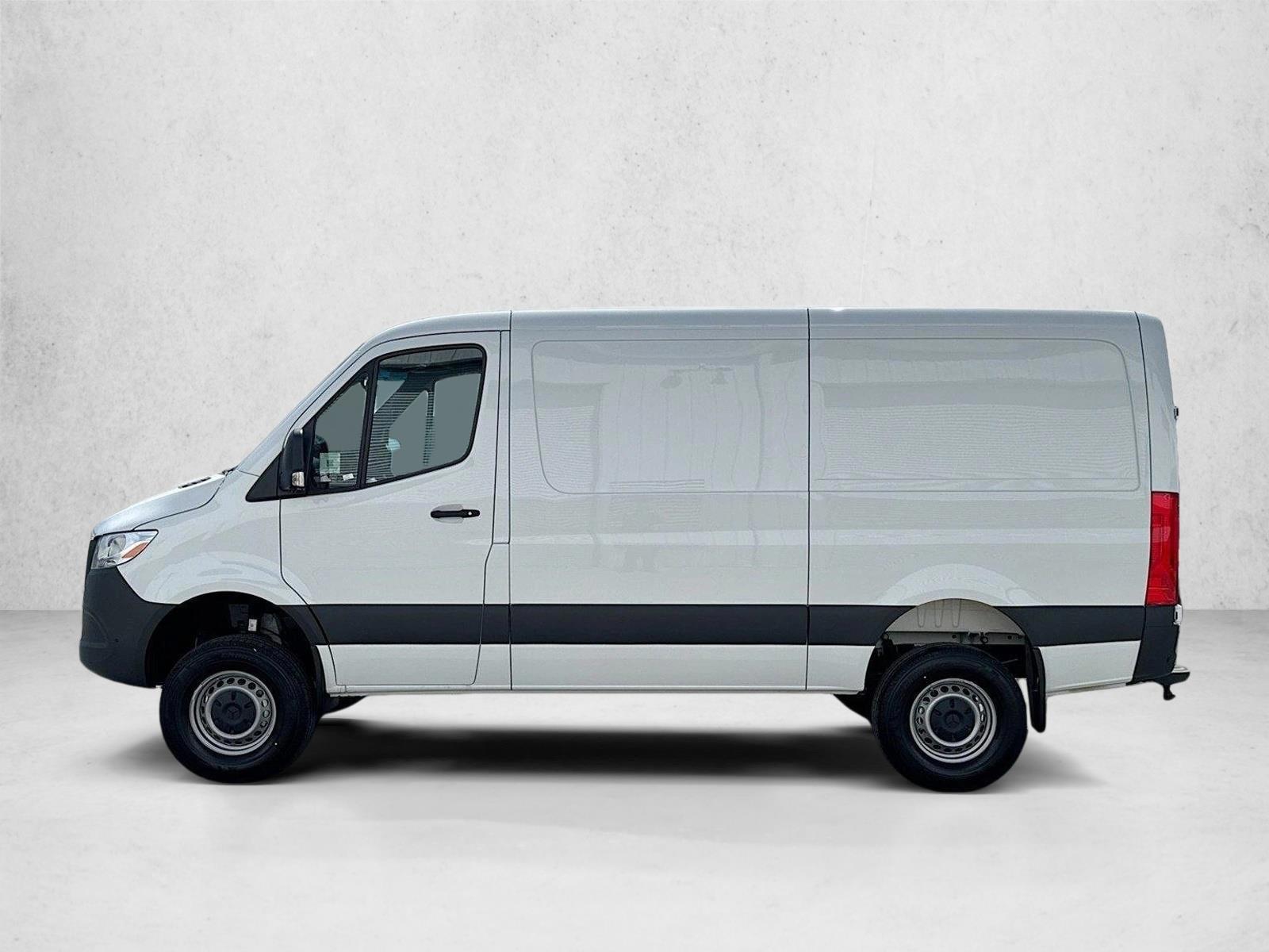 Thumbnail: 2026 Mercedes-Benz Sprinter - 2