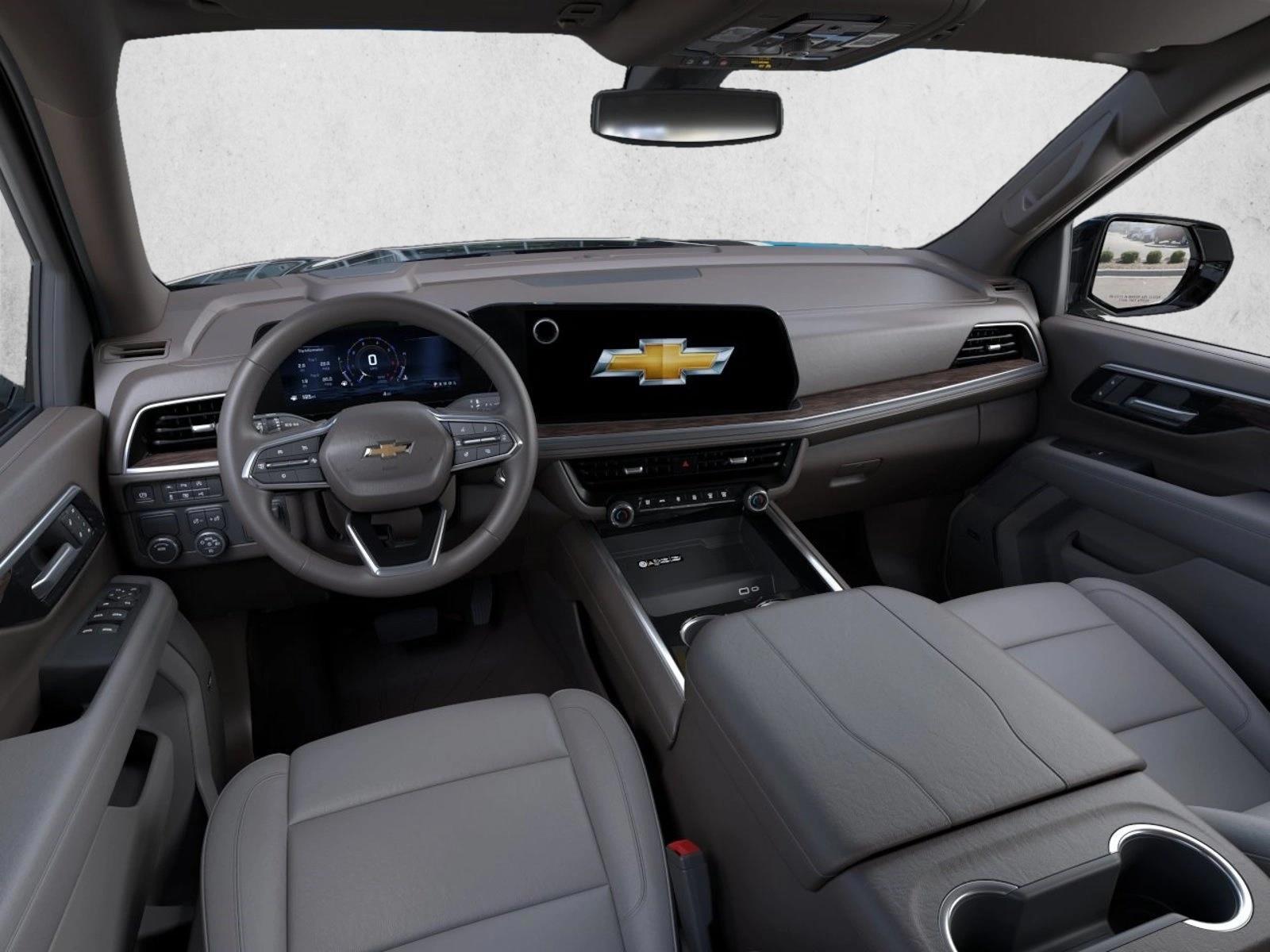 Thumbnail: 2026 Chevrolet Suburban - 4