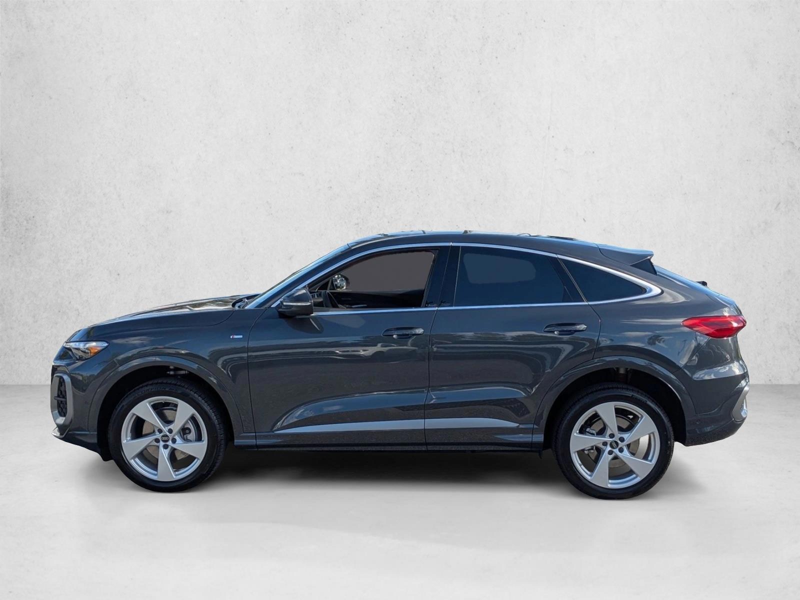 Thumbnail: 2025 Audi Q5 - 2