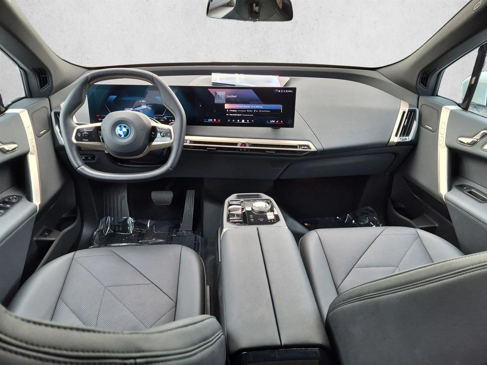 Thumbnail: 2024 BMW iX - 3
