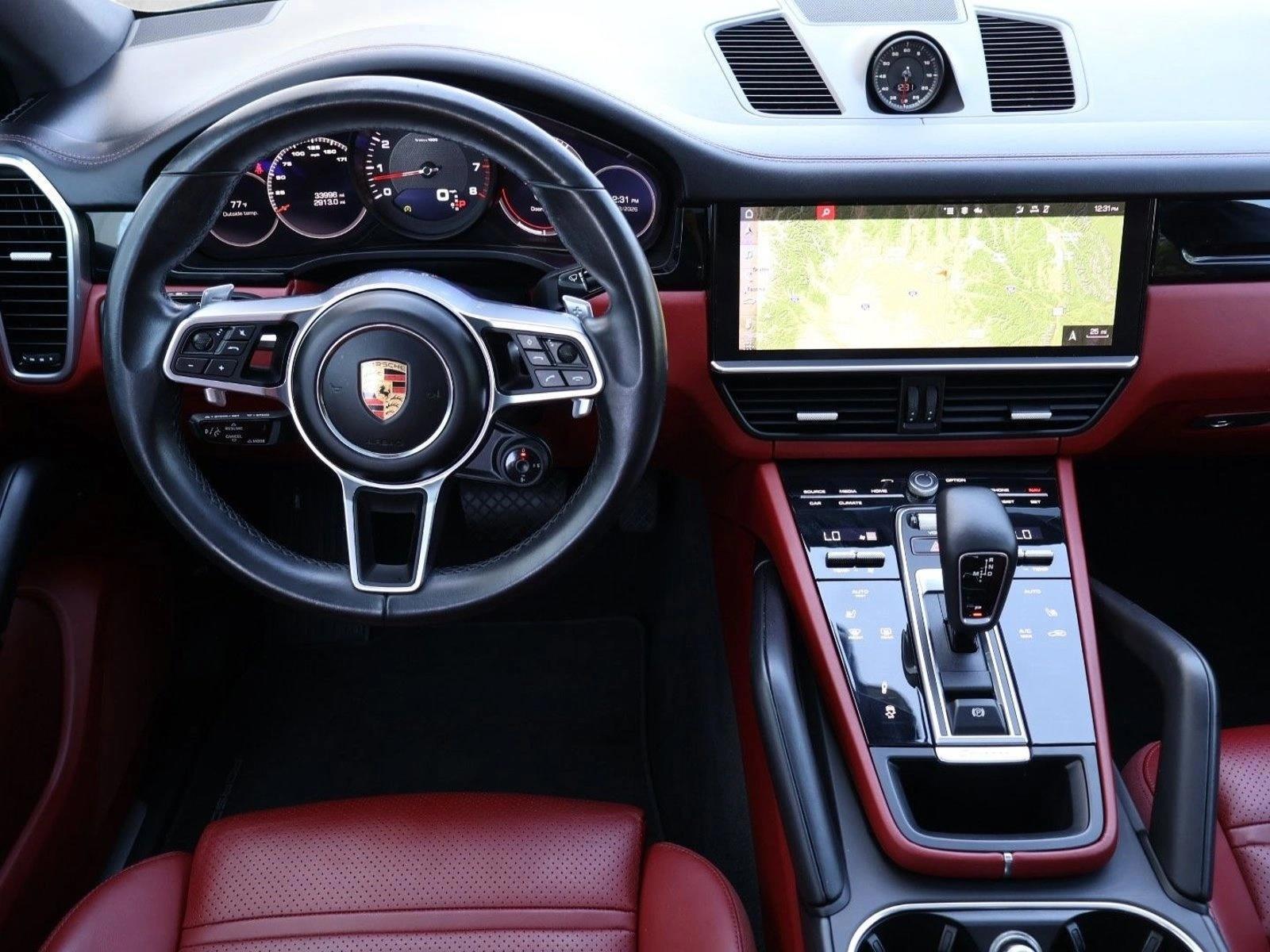 Thumbnail: 2021 Porsche Cayenne - 4