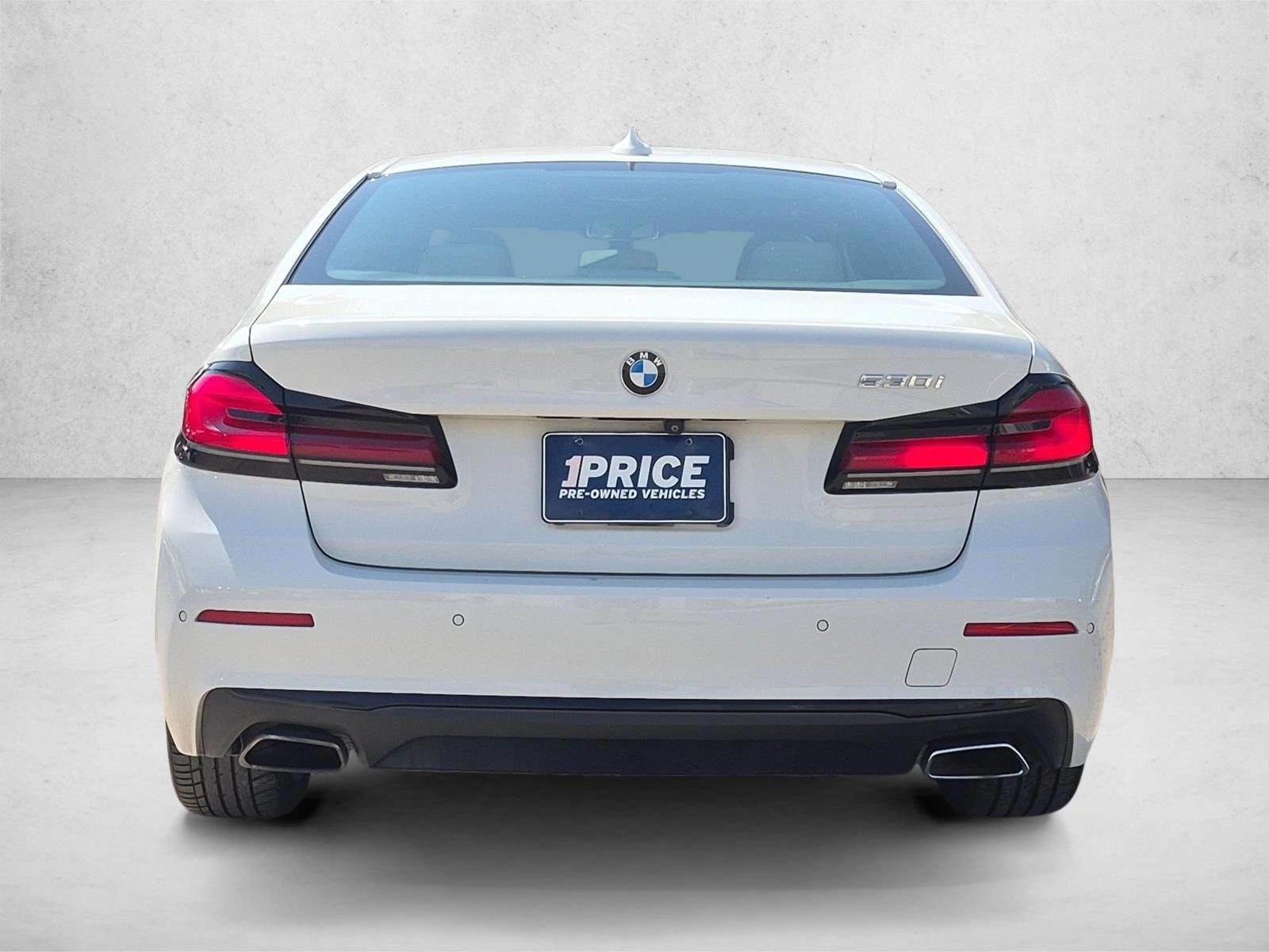 2021 BMW 5 Series 530i - Photo 6