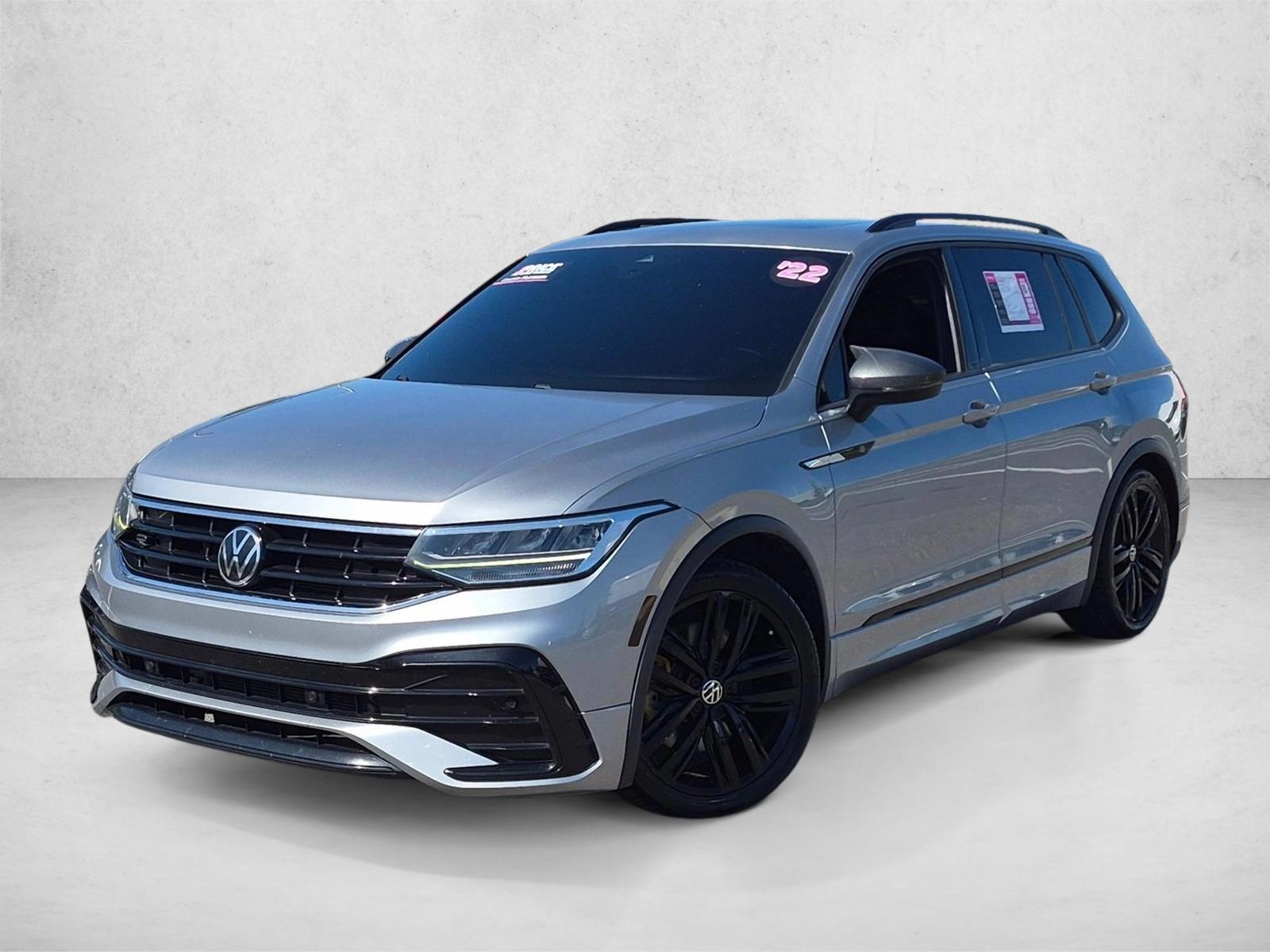 2022 Volkswagen Tiguan SE R-LINE BLACK