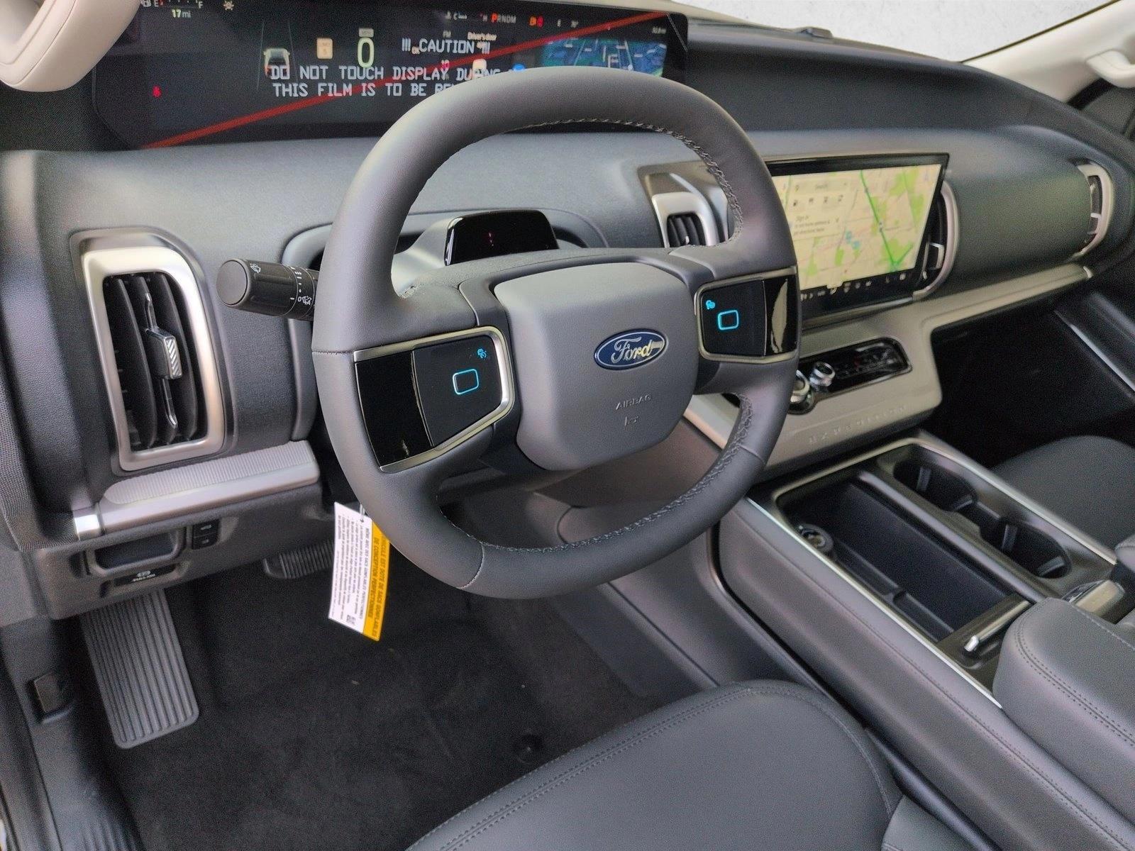 Thumbnail: 2026 Ford Expedition - 3