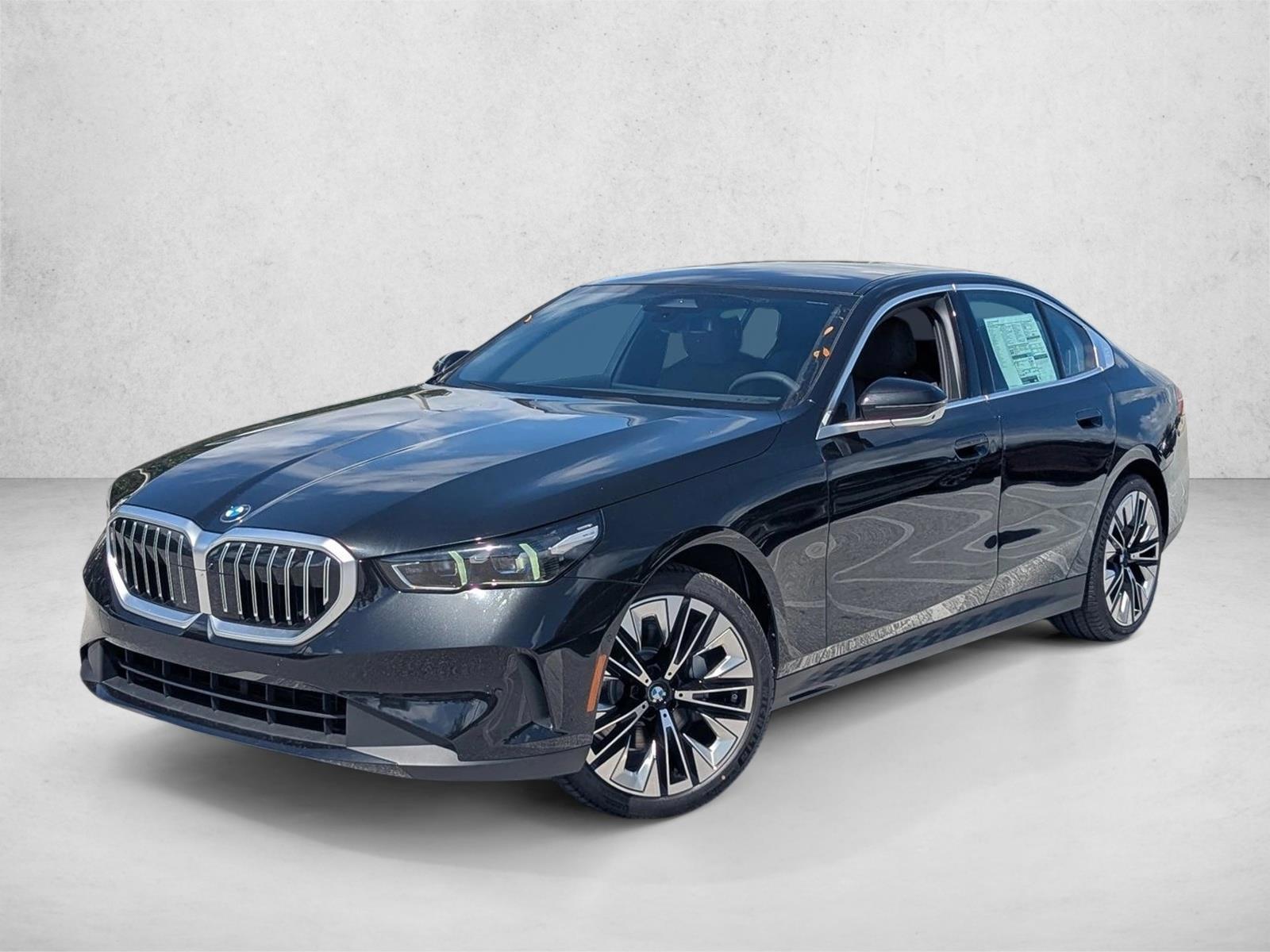 Thumbnail: 2026 BMW 5 Series - 1