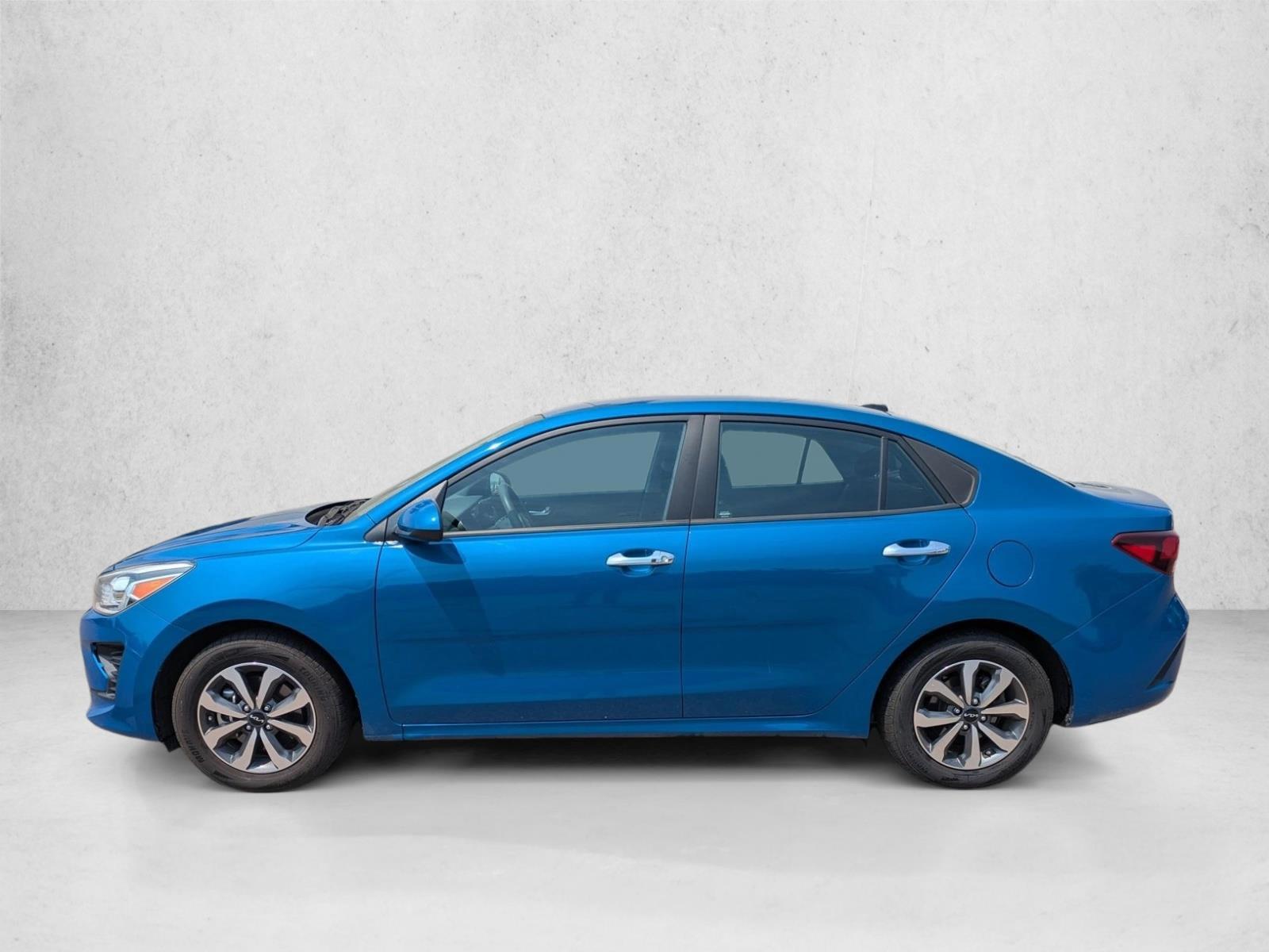 Thumbnail: 2022 Kia Rio - 2