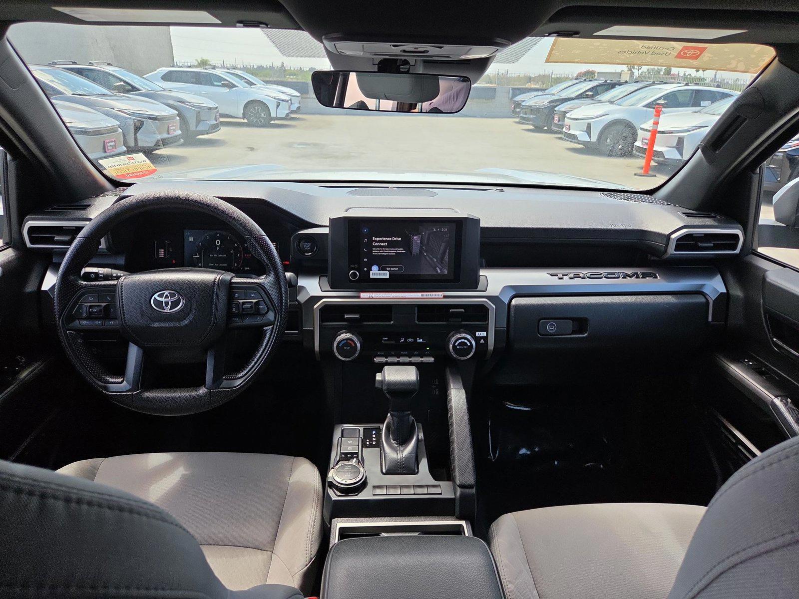 2025 Toyota Tacoma SR5 - Photo 16