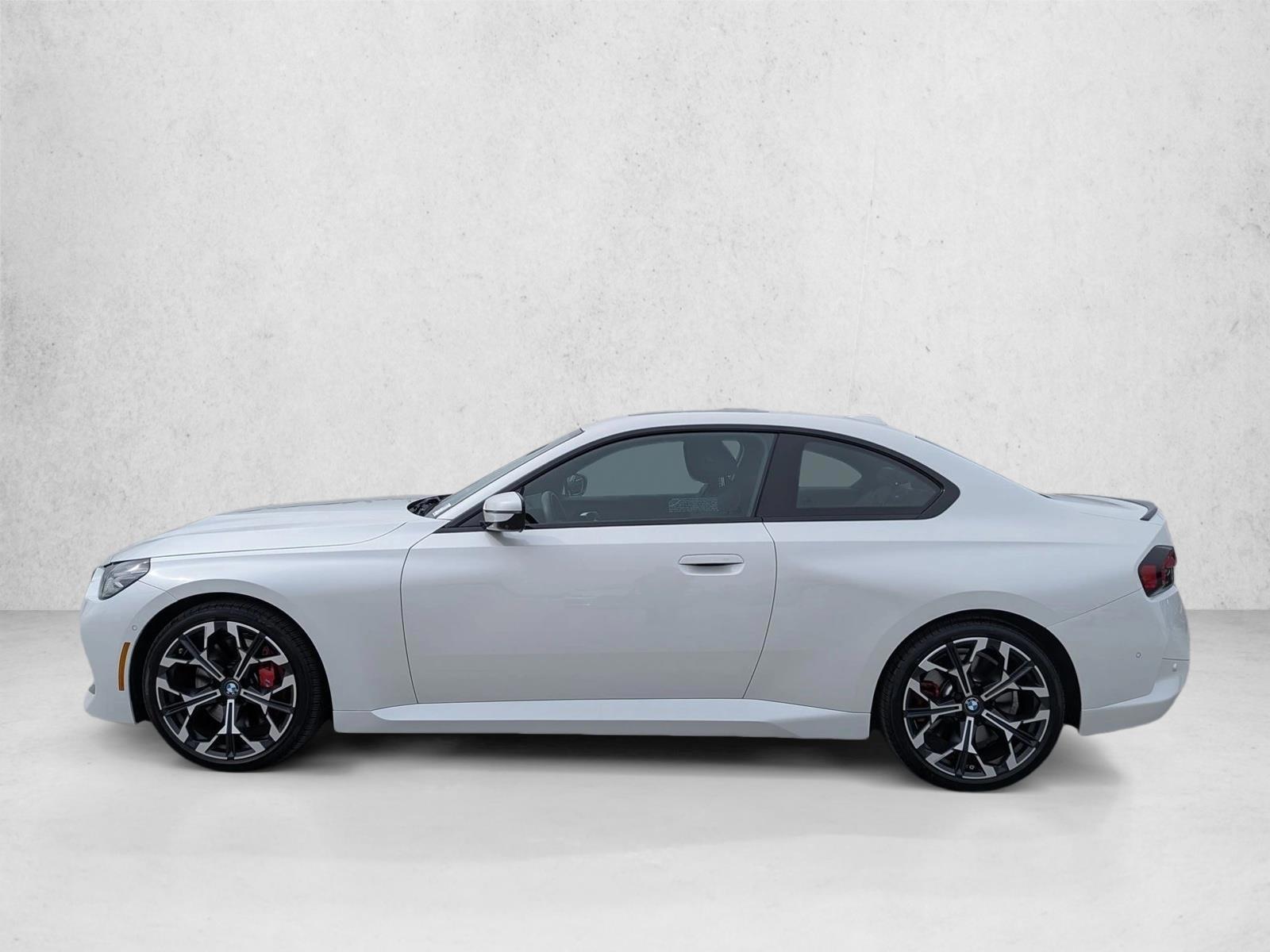 Thumbnail: 2025 BMW 2 Series - 2