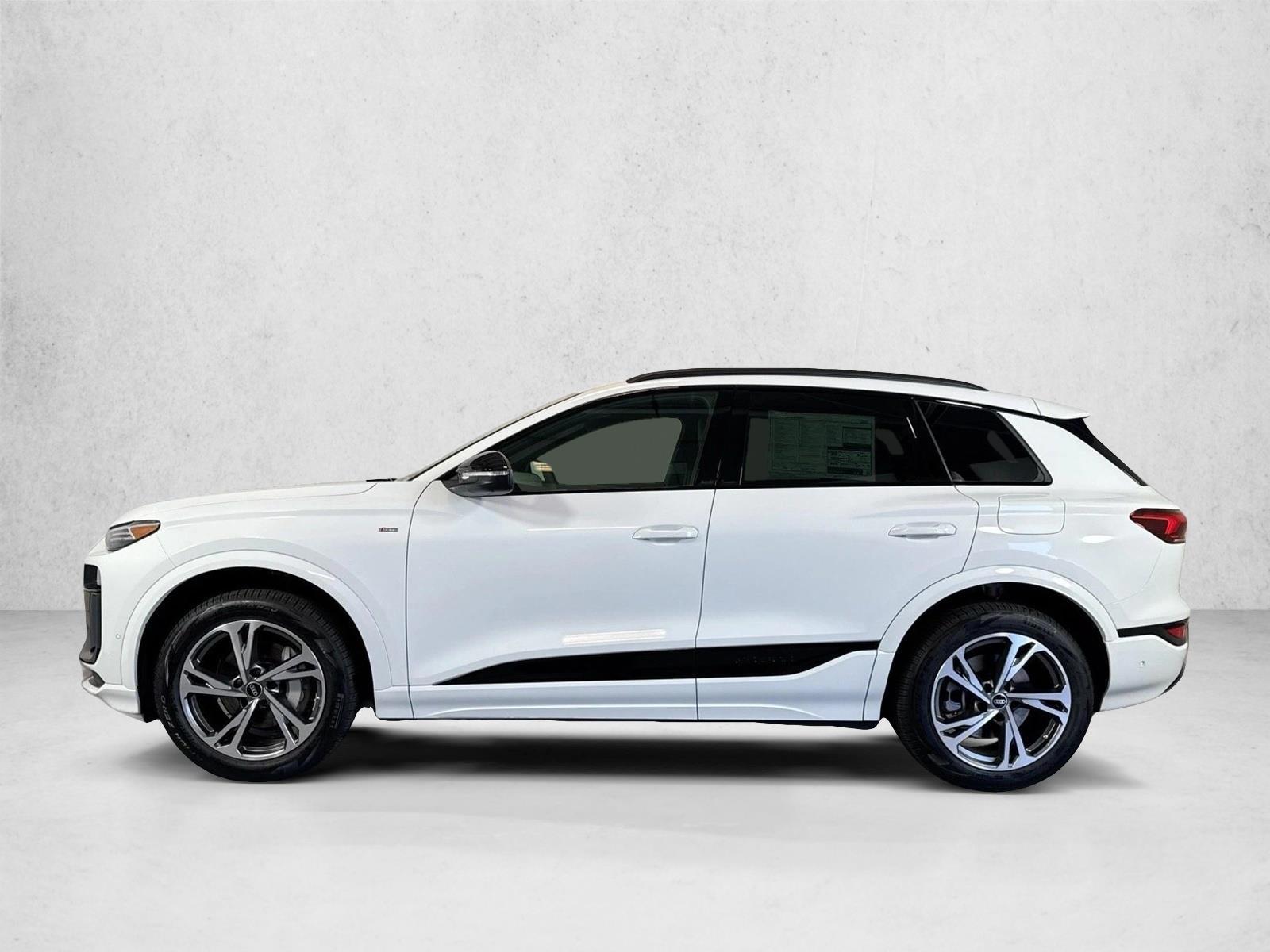 Thumbnail: 2027 Audi Q6 e-tron - 2