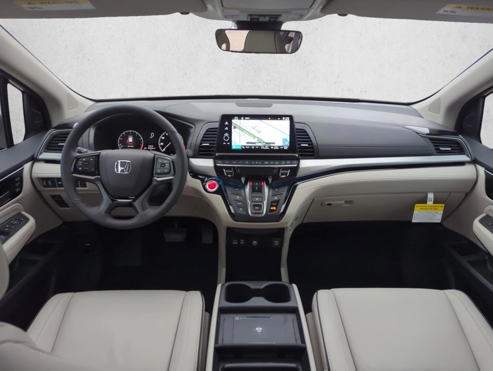 Thumbnail: 2026 Honda Odyssey - 3