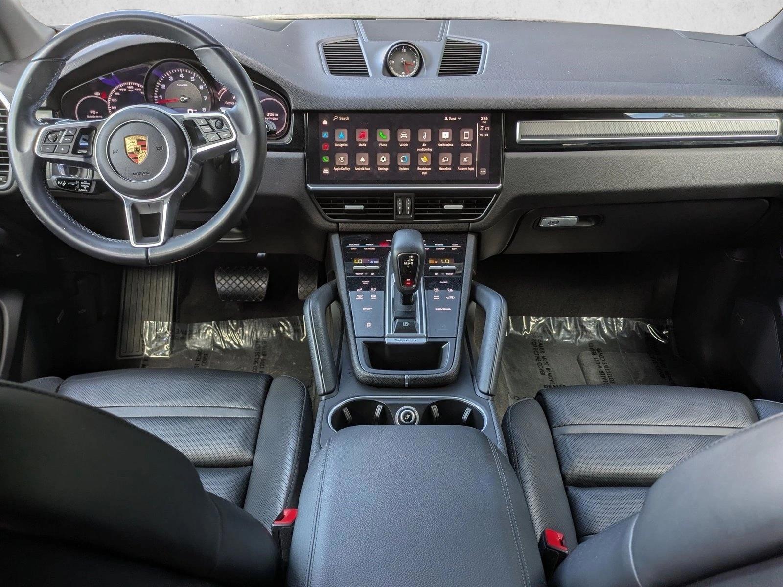 Thumbnail: 2023 Porsche Cayenne - 4