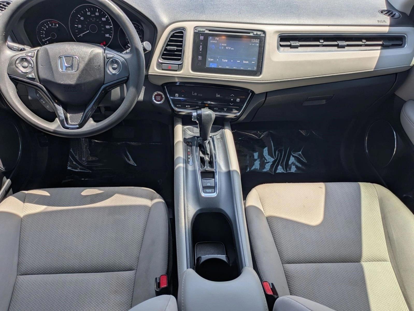 Thumbnail: 2016 Honda HR-V - 4