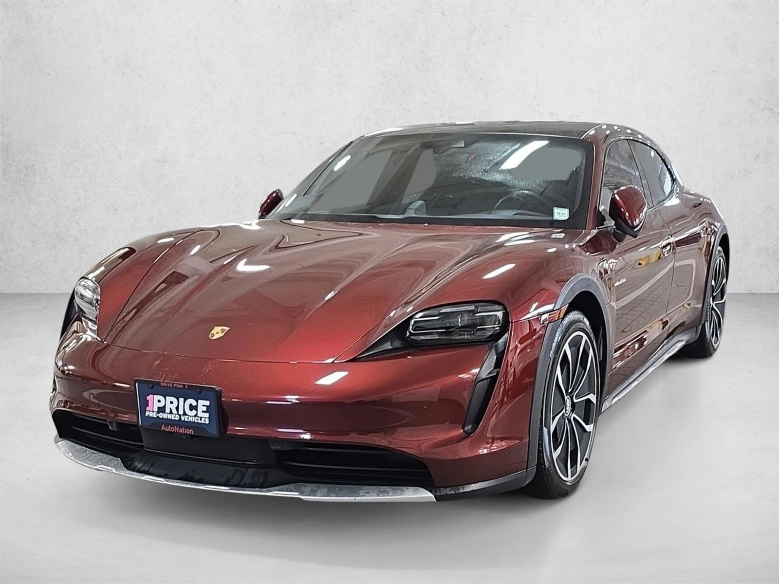 Thumbnail: 2022 Porsche Taycan - 1