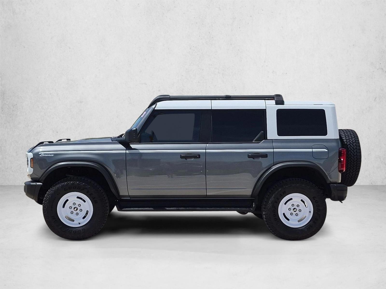 Thumbnail: 2025 Ford Bronco - 2